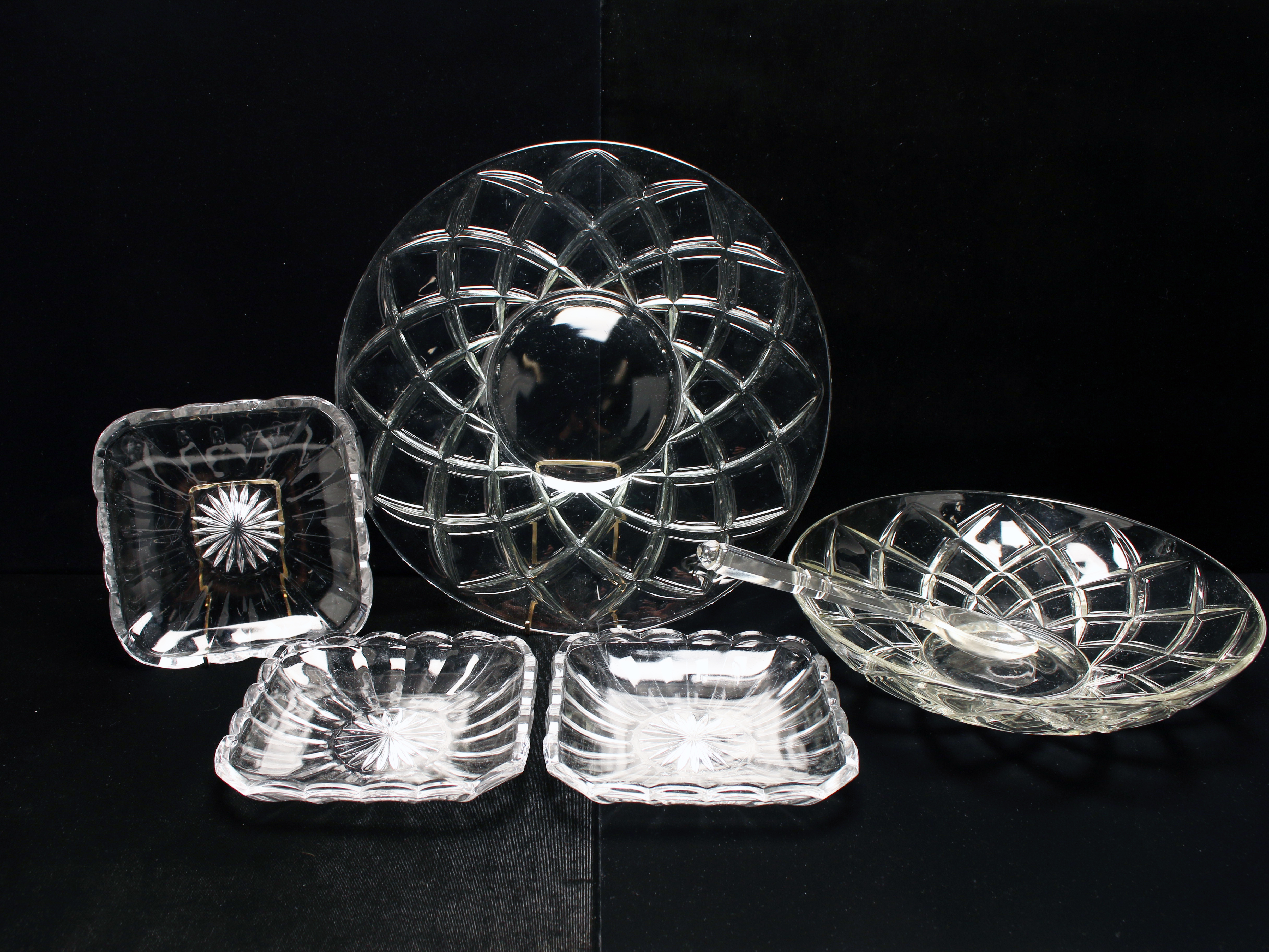 Glass Serving Bowl & Tray W Dishes  image 1