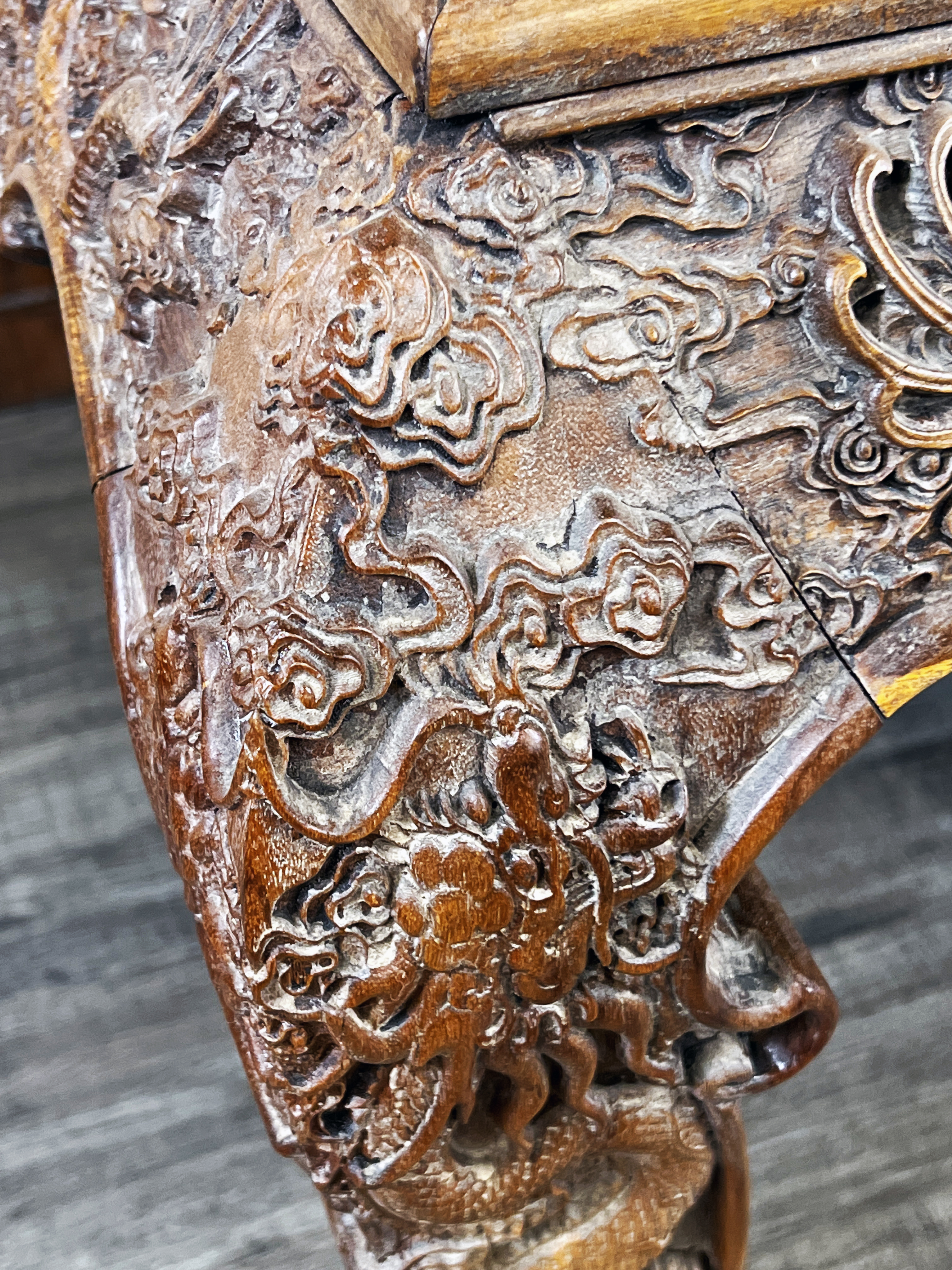 Exquisite Chinese Huanghuali Dragon Table With Detailed Carving image 11