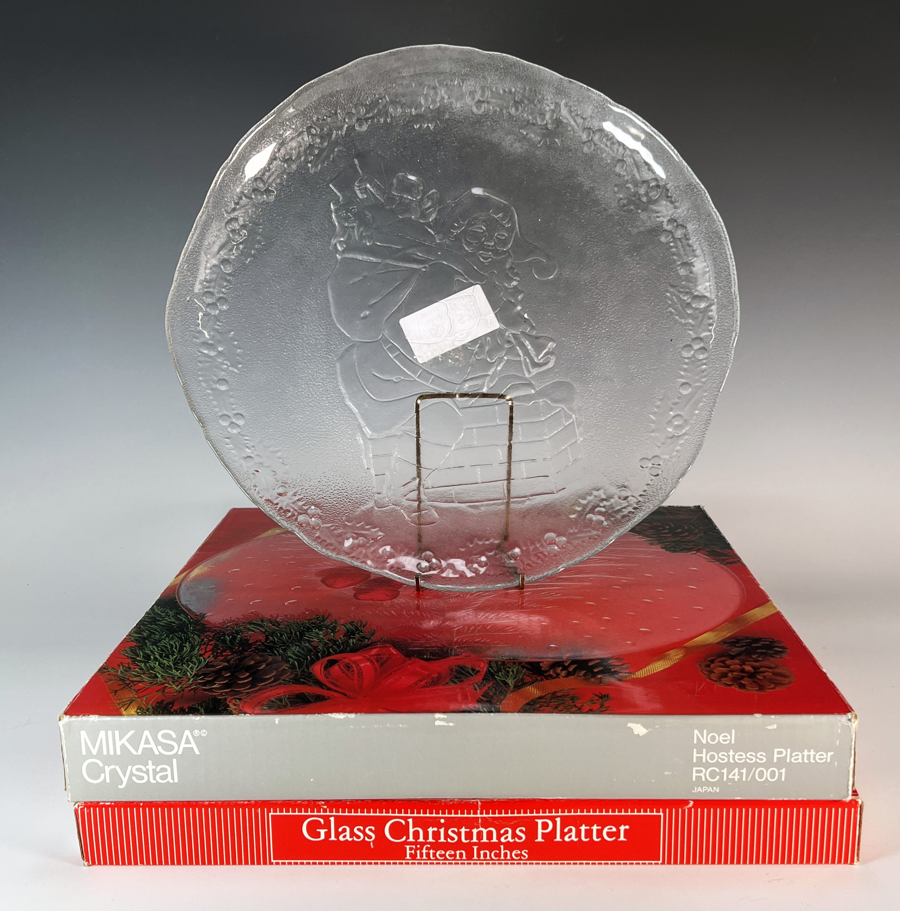 Three Glass Crystal Christmas Trays, Two In Box image 2