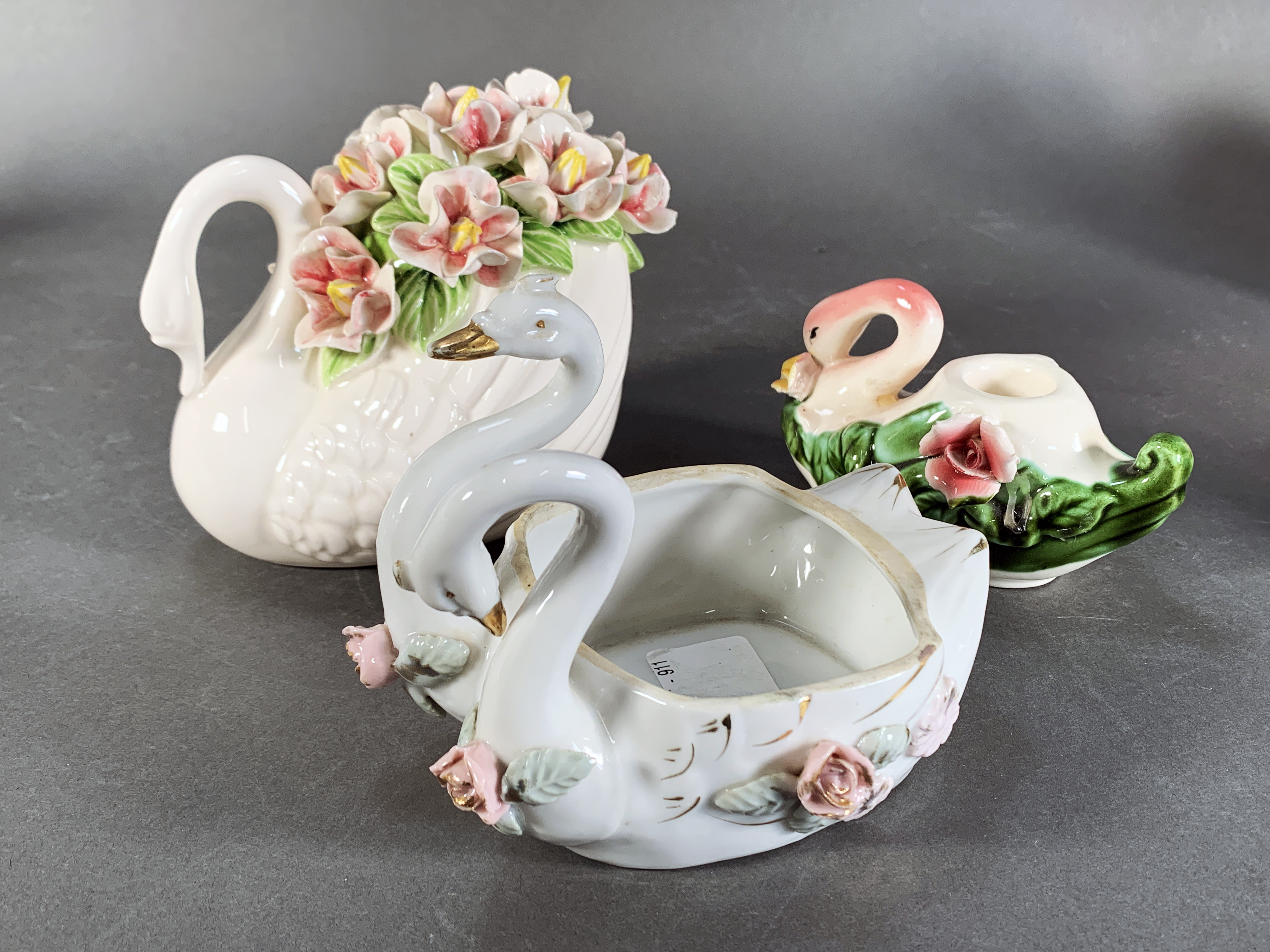 Lot Of 7 Porcelain Swans image 2