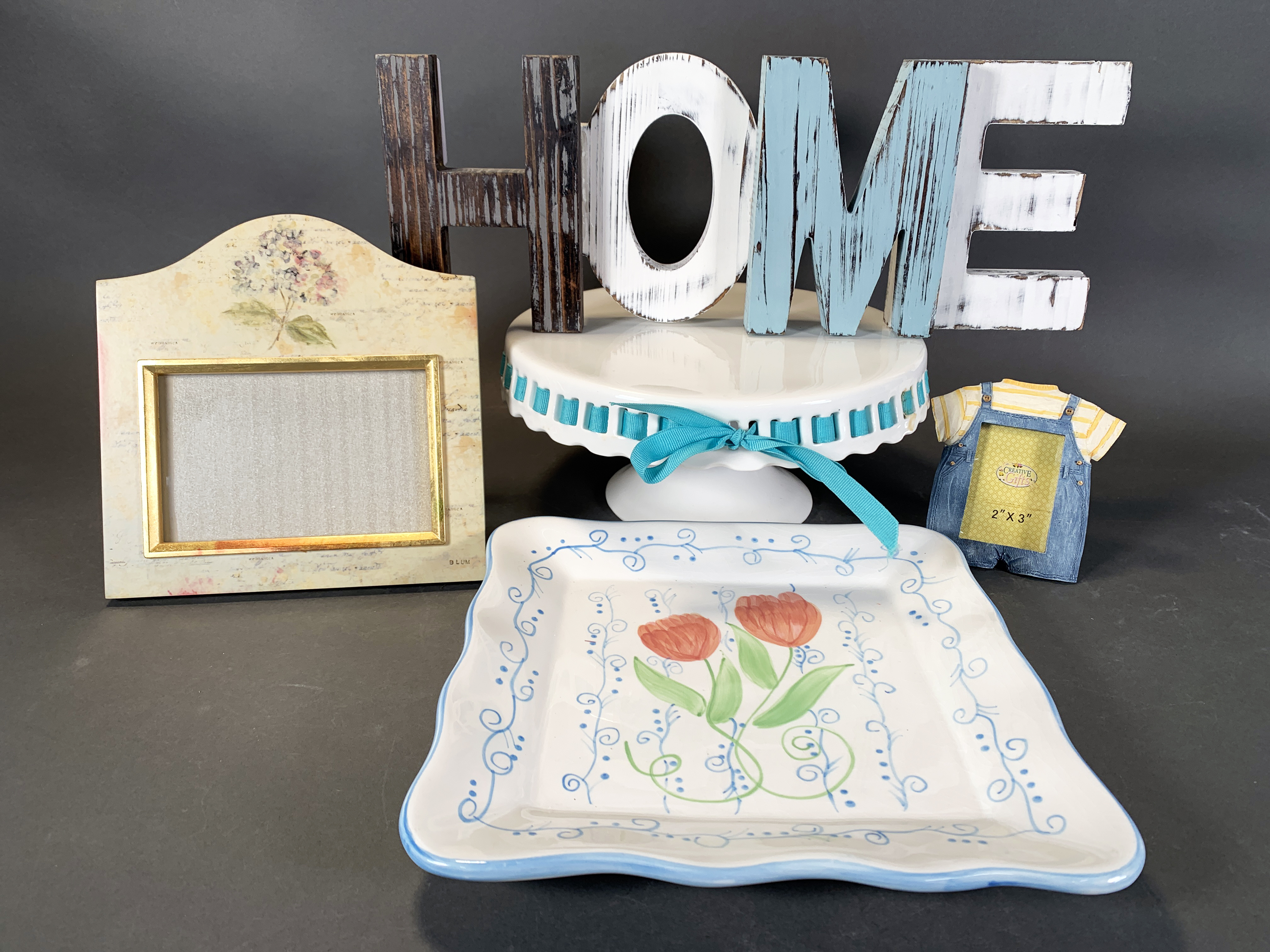Cake Plate, Serving Dish And Home Decorations image 1