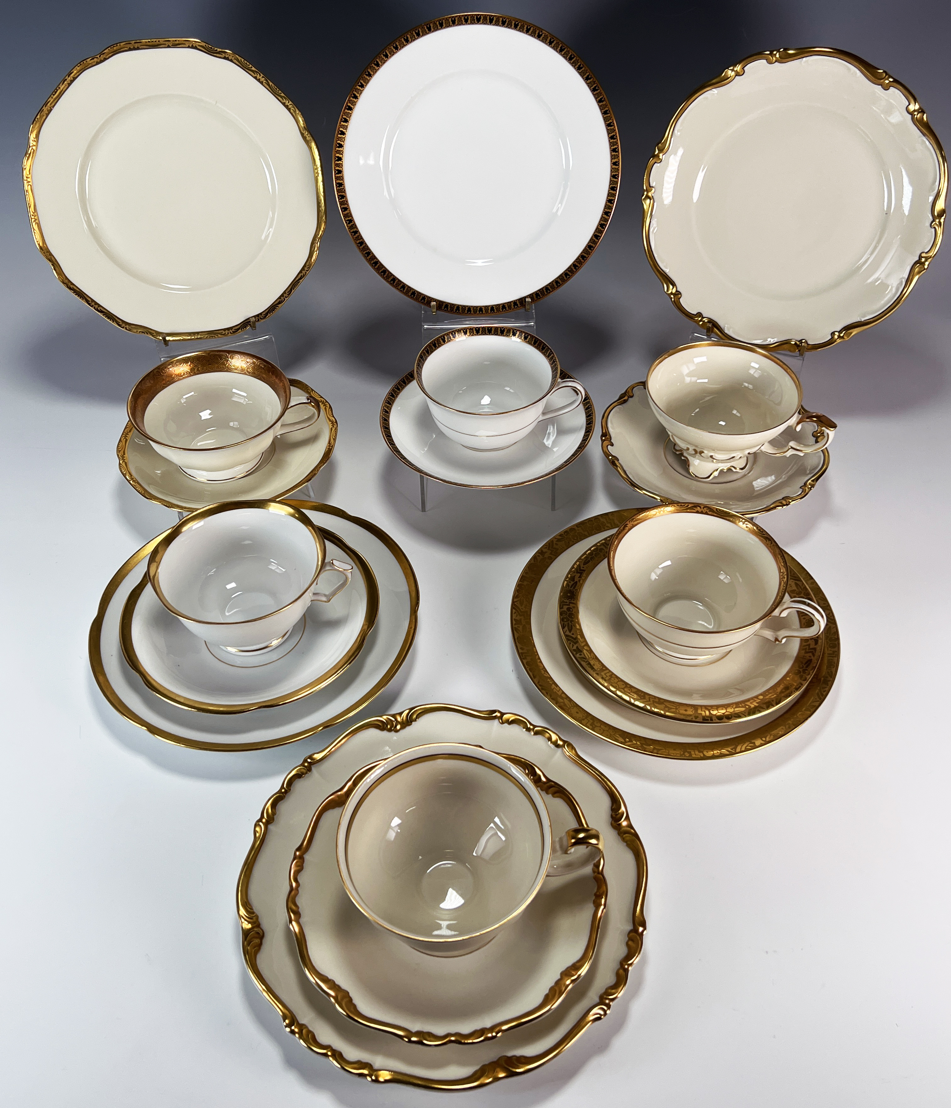 Lot Of 6 Assorted Tea Cups & Saucers  image 1