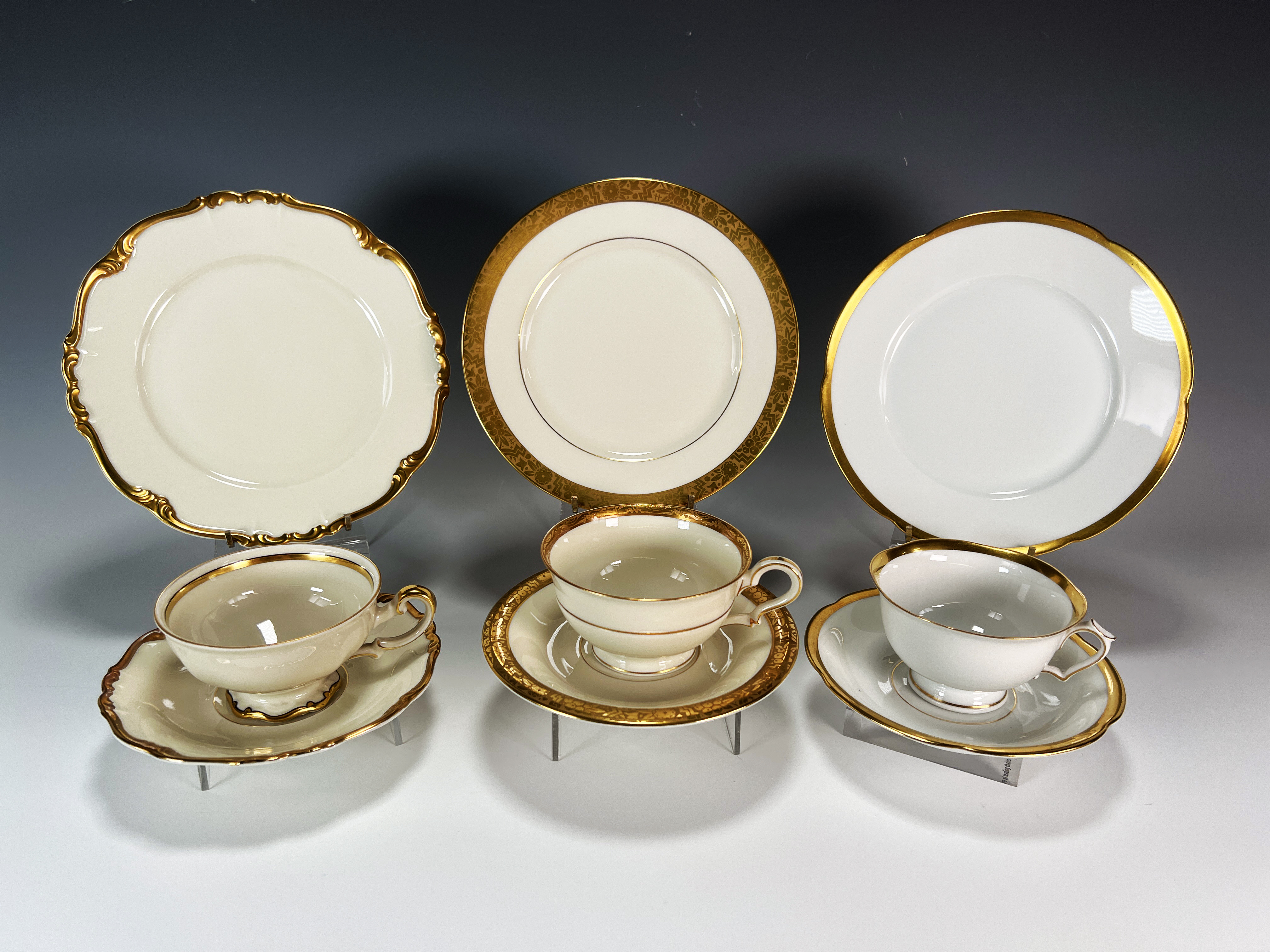 Lot Of 6 Assorted Tea Cups & Saucers  image 3