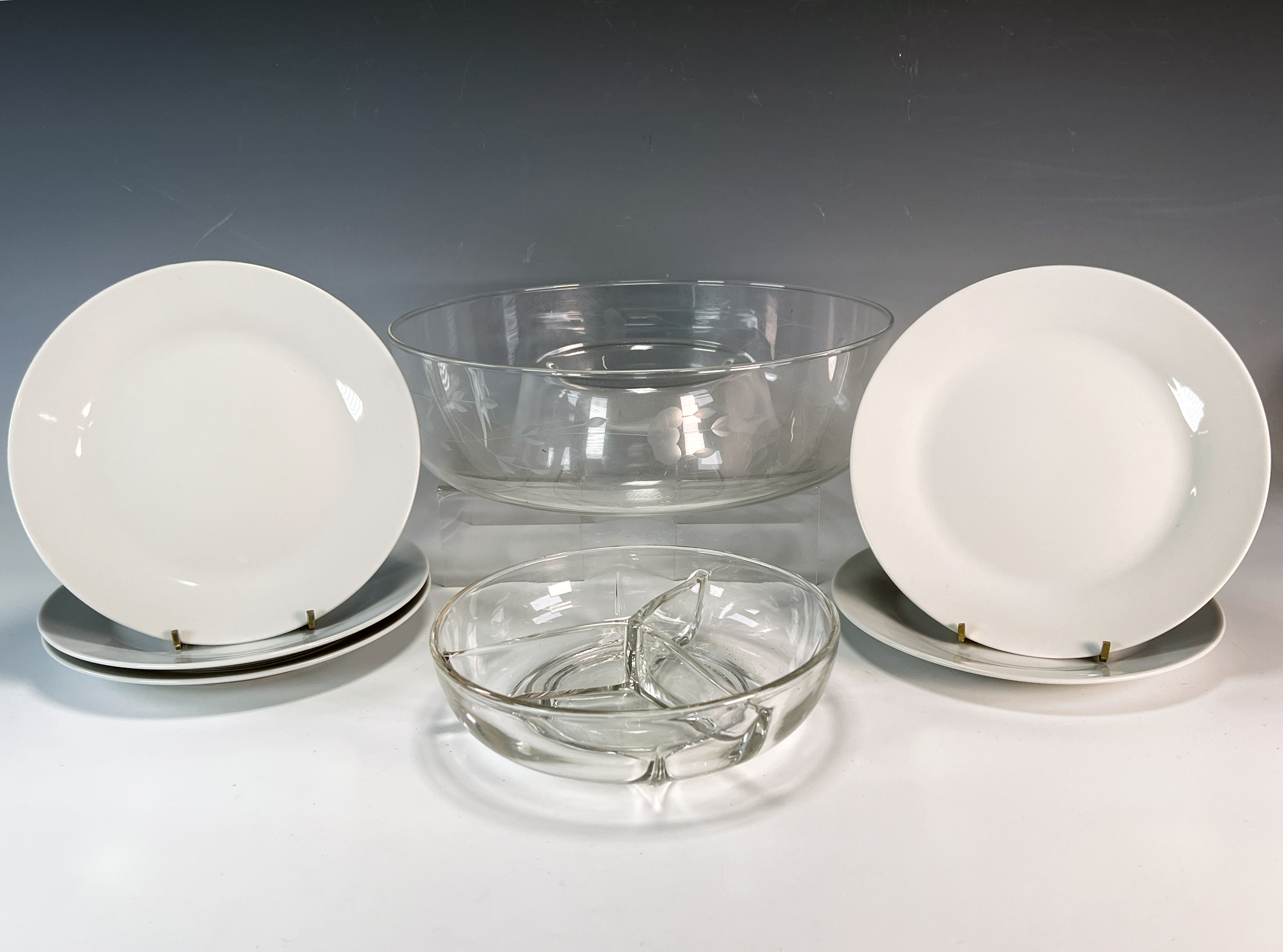 Glass And Ceramic Serving Dishes image 1