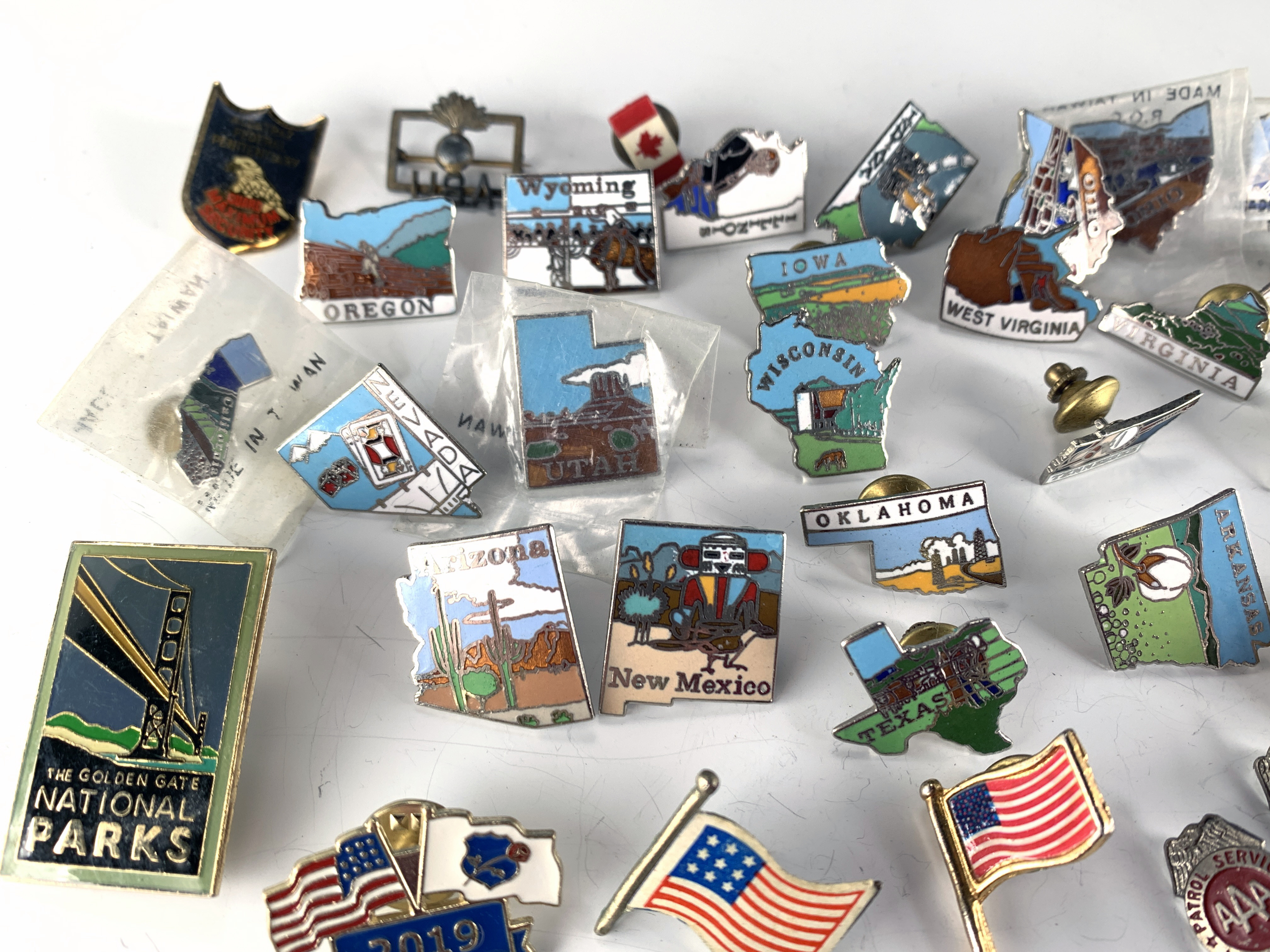 Collection Of Vintage State & Travel Pins image 2