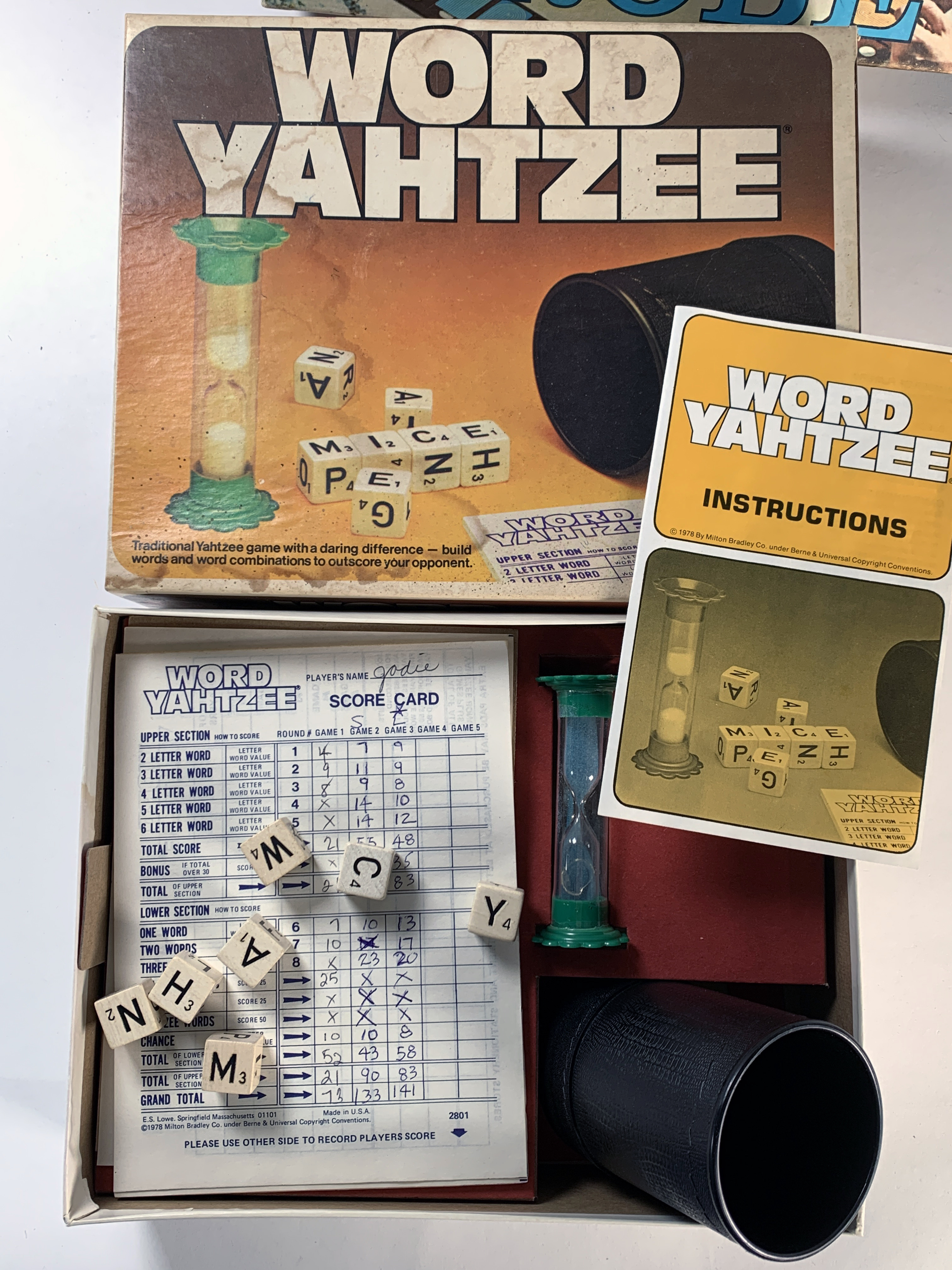 Lot Of Vintage Word, Dice Games Scabble, Yahtzee, Boggle image 4