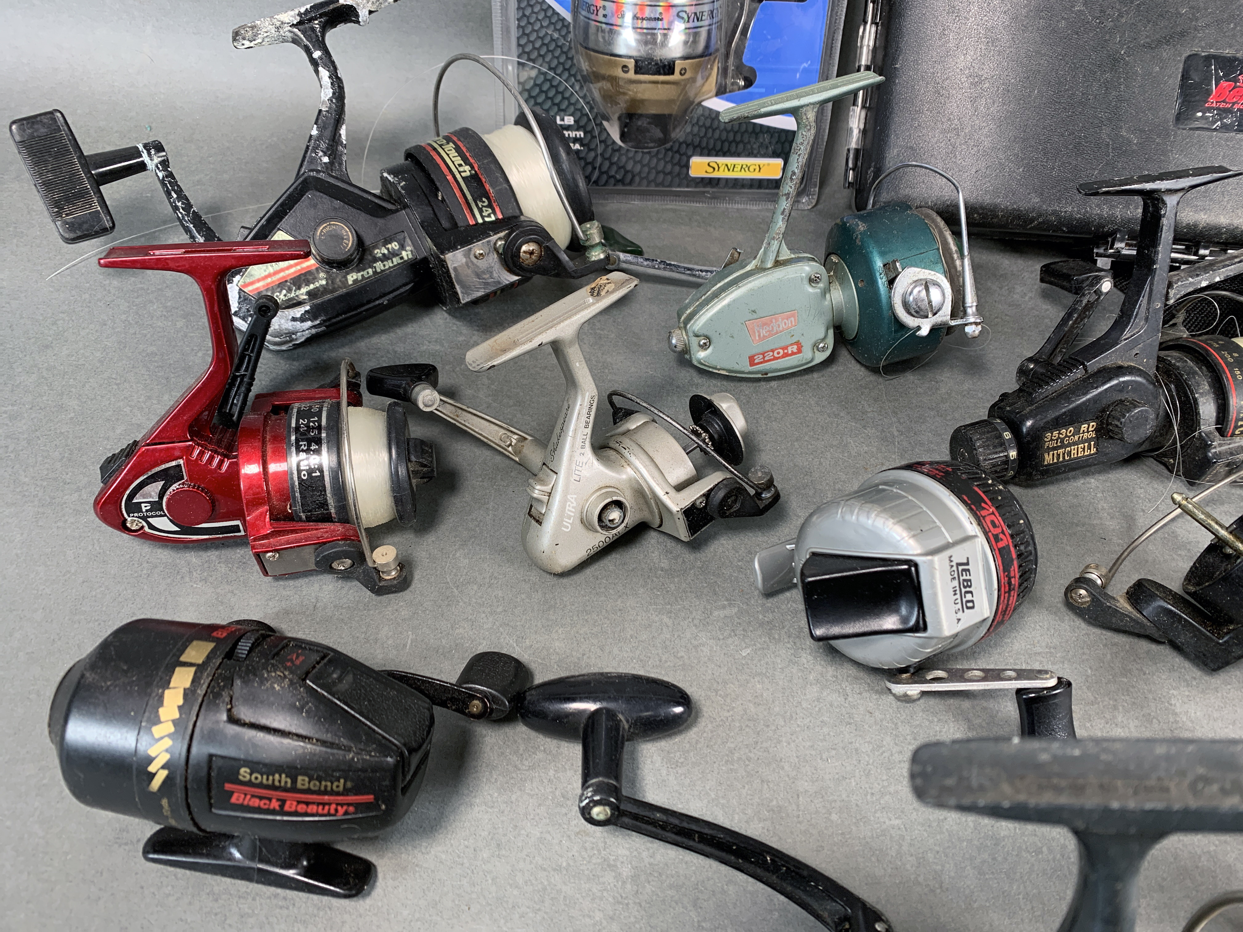 Lot Of Fishing Gear image 3