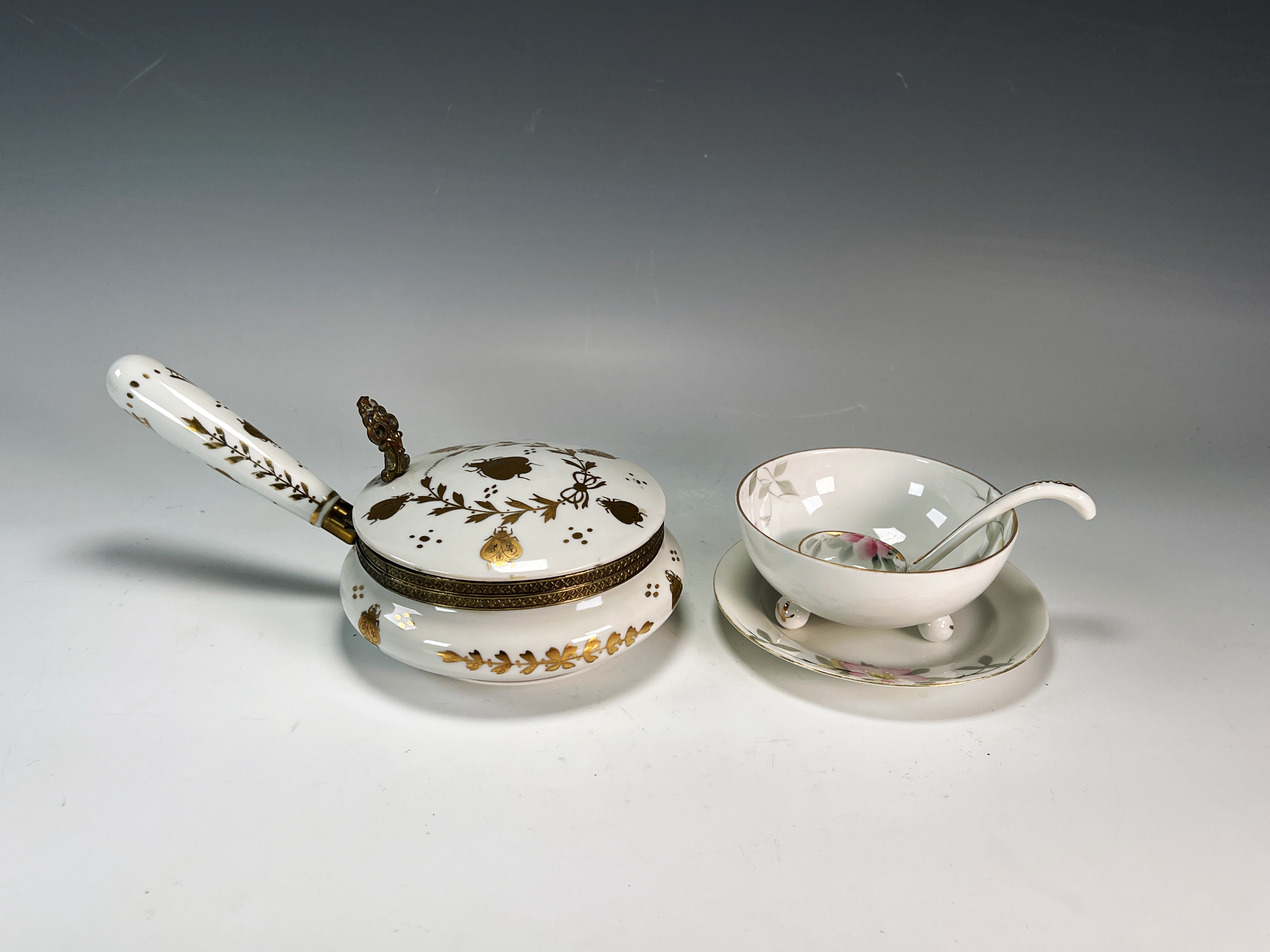 Nippon Condiment Dish 3 Piece Set And Silent Butler image 1