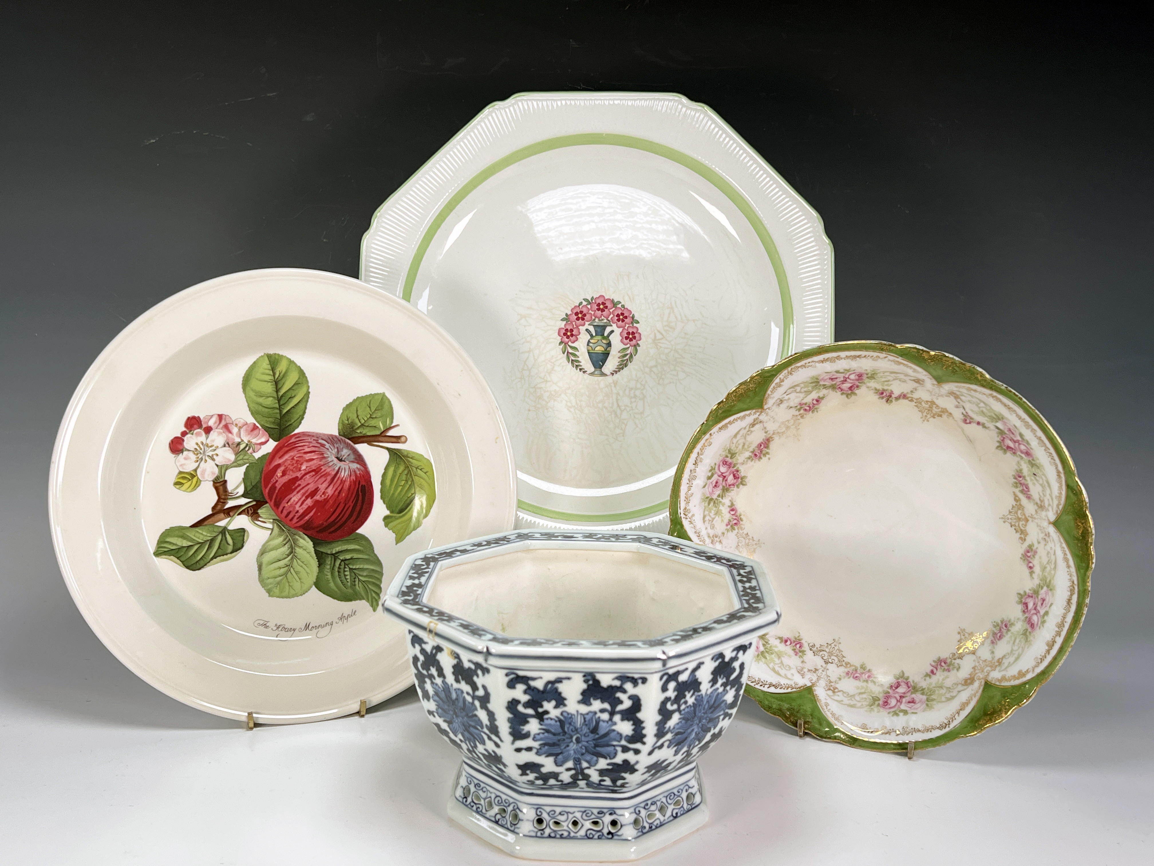 Porcelain Serving Pieces & Planter Portmeirion  image 1