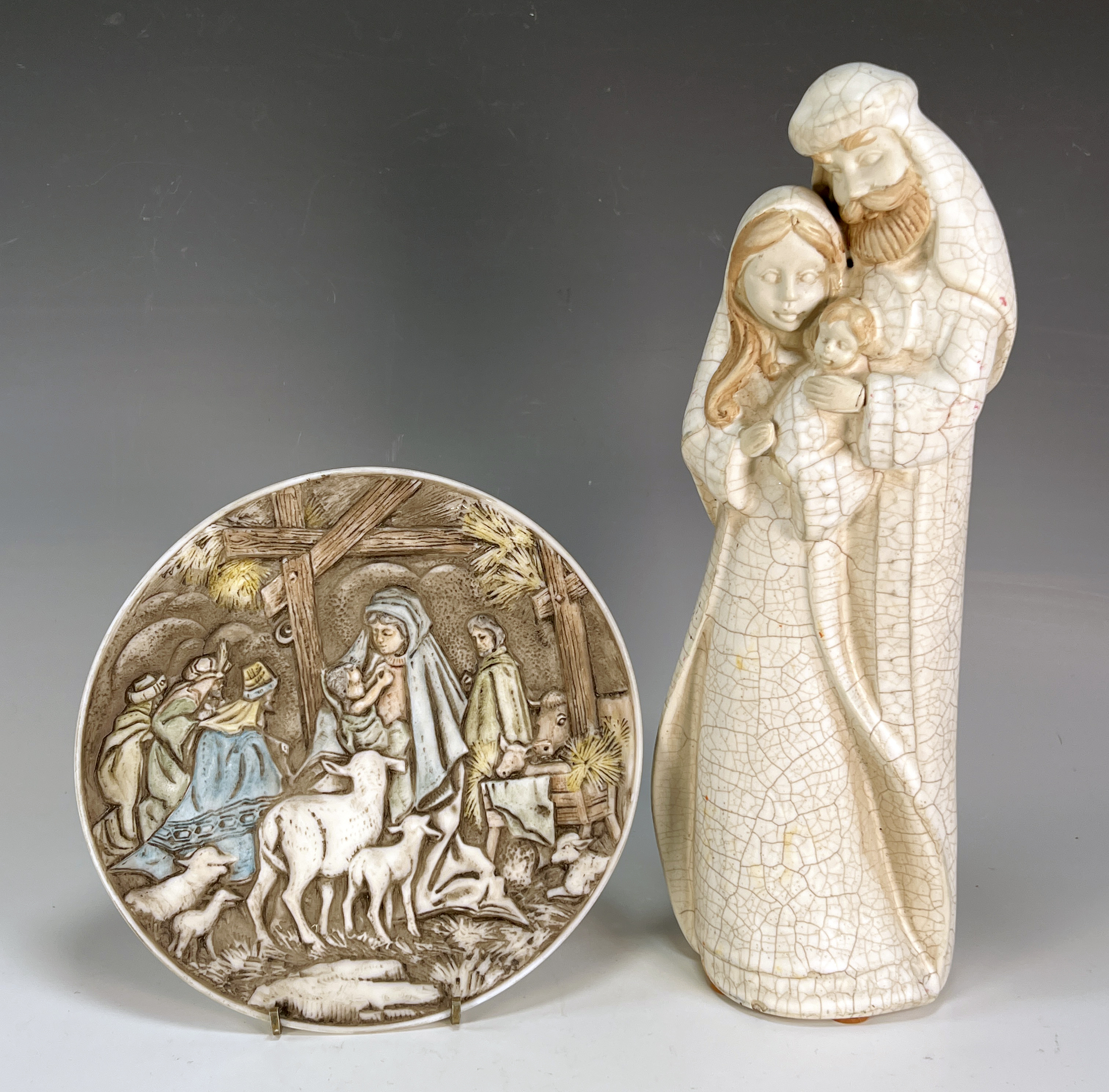 Fenton Nativity Scene Plate With Jesus, Mary & Joseph Figure  image 1