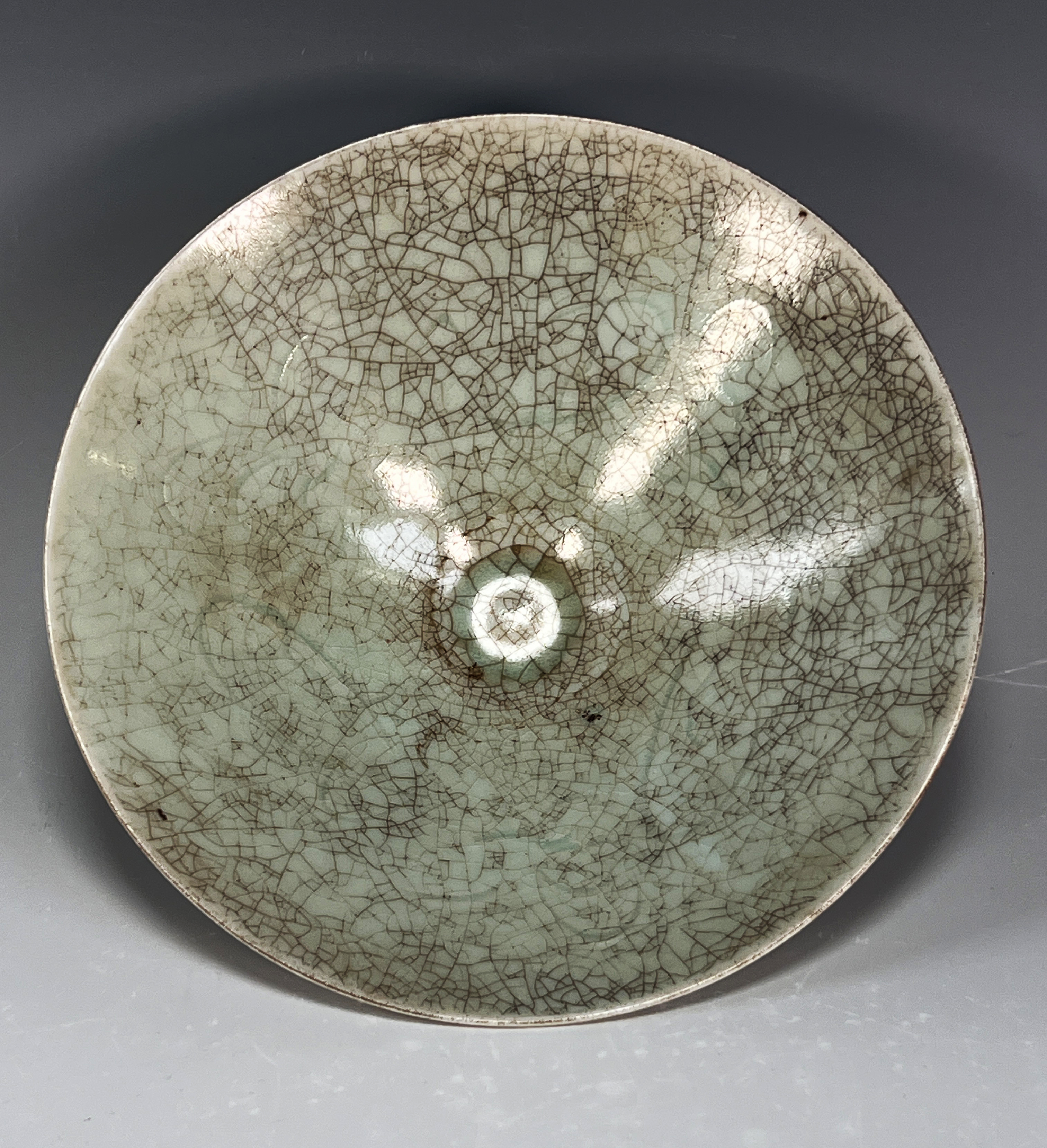 Chinese Porcelain Celadon Crackle Bowl image 3