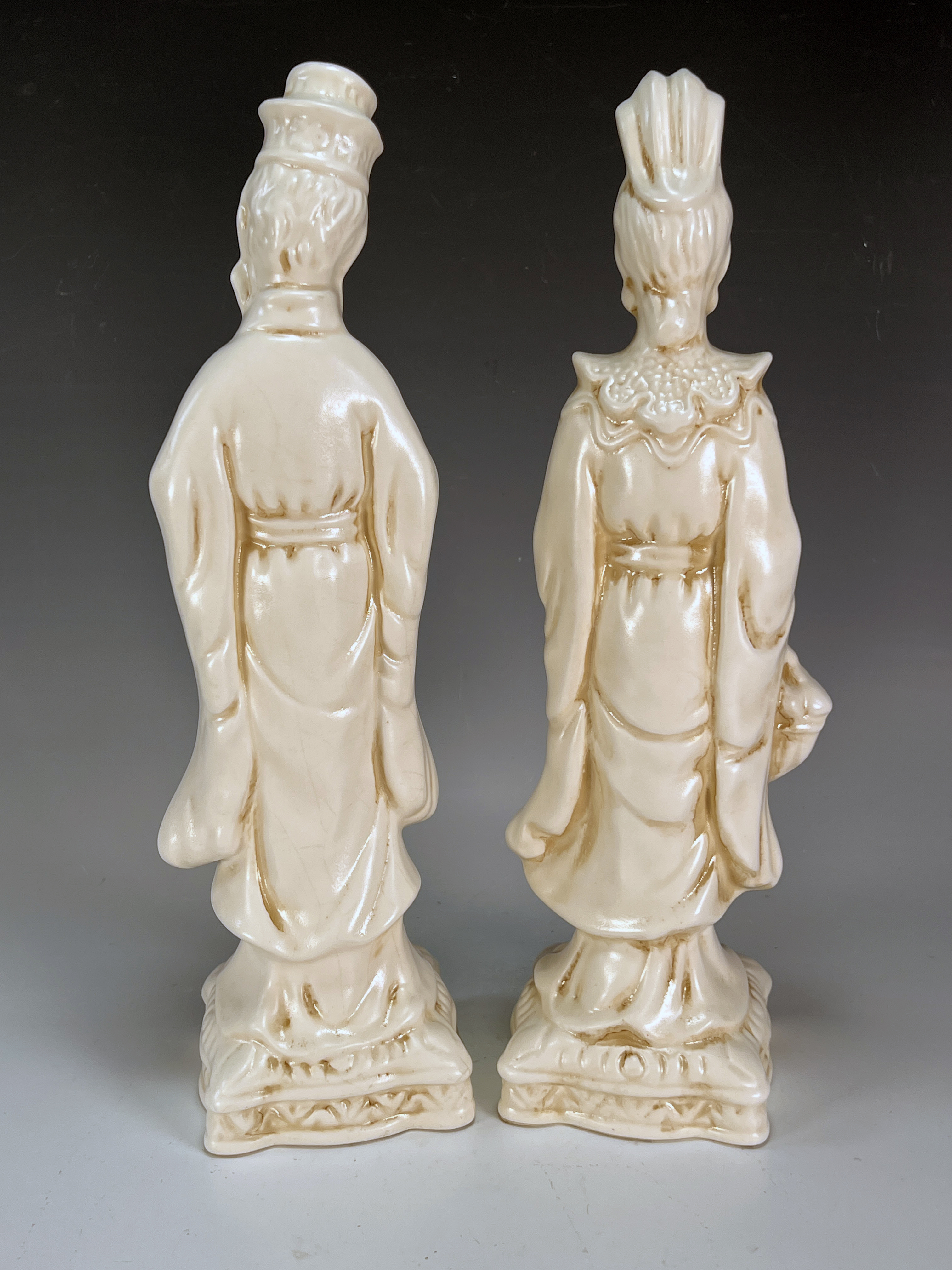 Ardco Ceramic Robed Asian Couple image 3