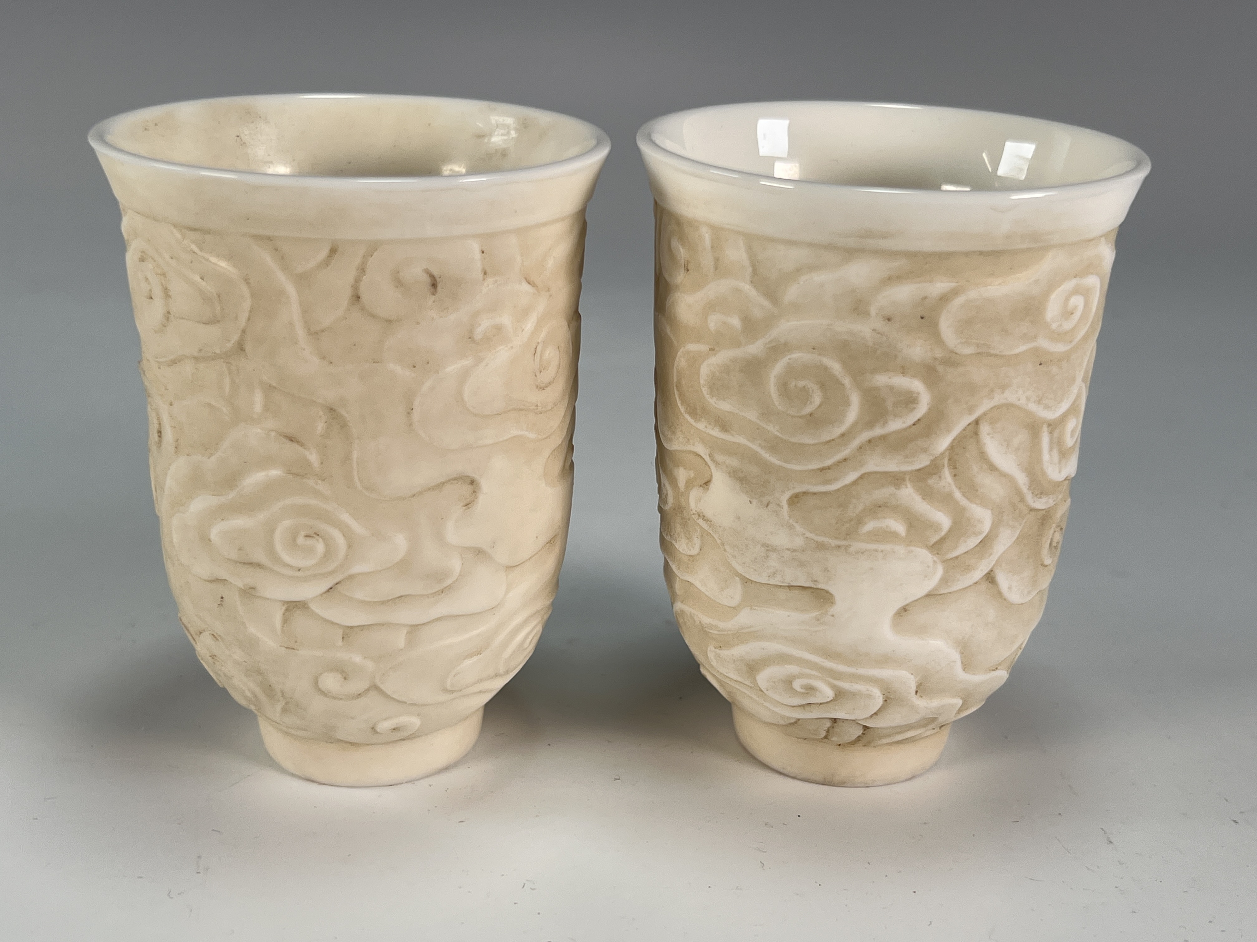 Two White Porcelain Tea Cups With Lingzhi Shapes image 2