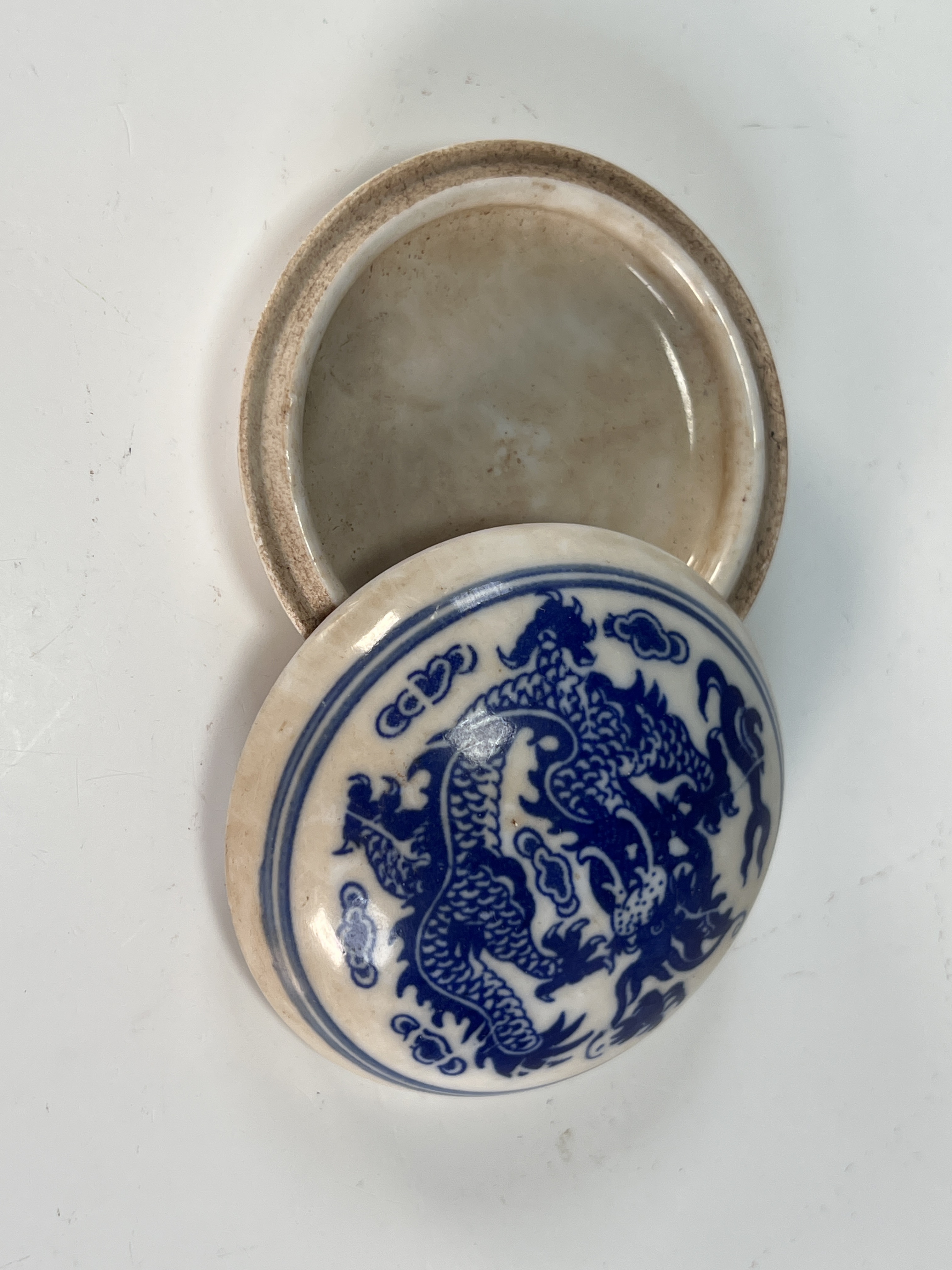 Blue & White Dragon Ink Box & Small Foo Beast Seal image 4