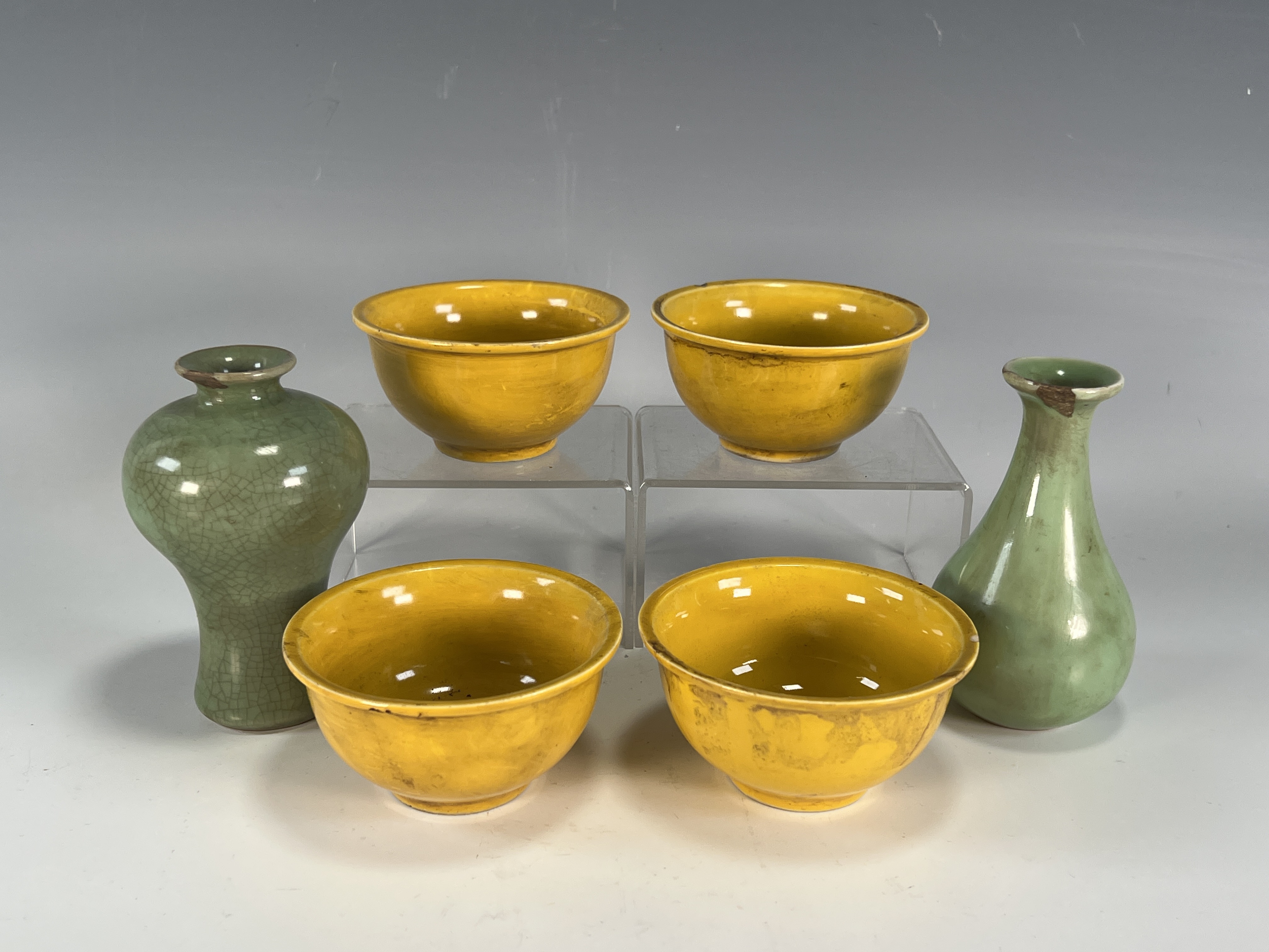 Small Yellow Tea Bowls & 2 Crackle Celadon Vases image 1