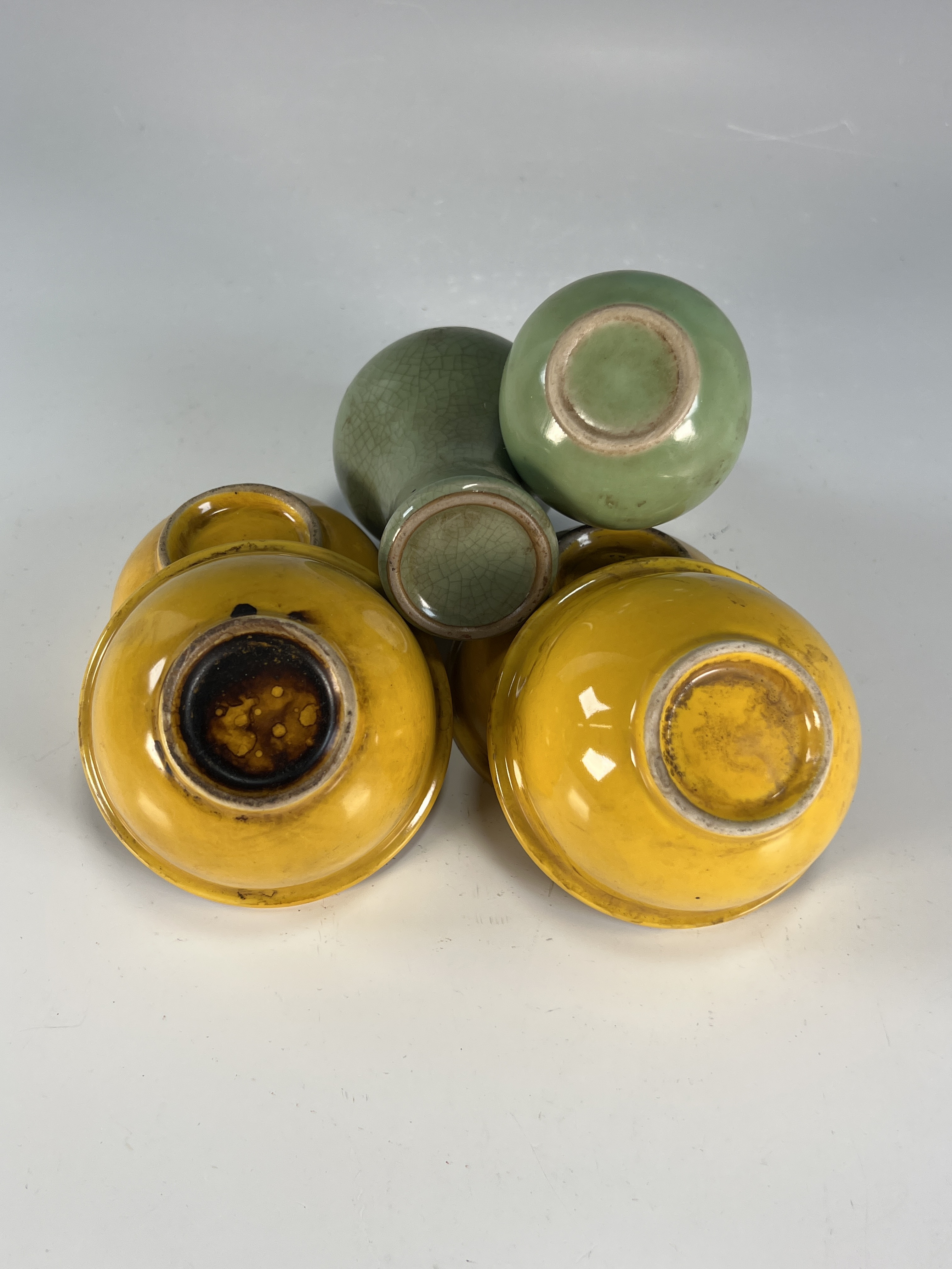 Small Yellow Tea Bowls & 2 Crackle Celadon Vases image 2