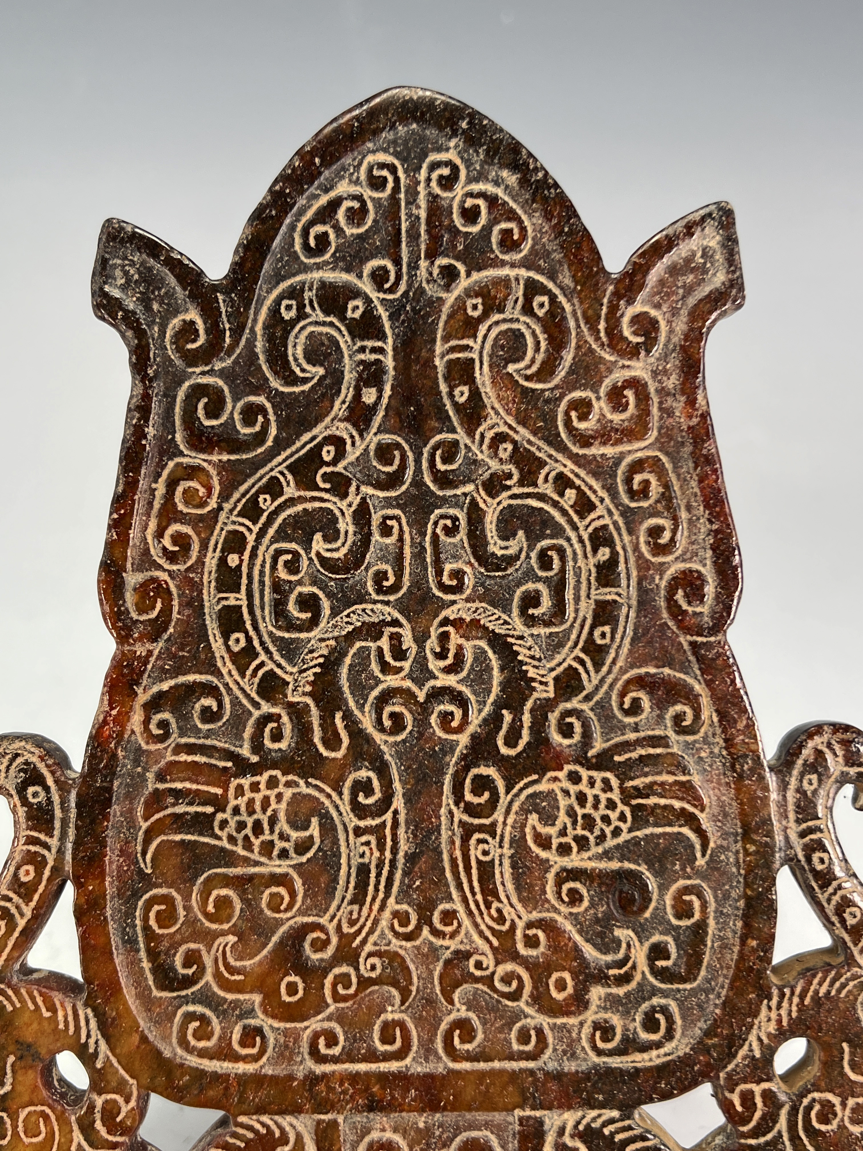 Intricate Decorative Jade Carving image 2