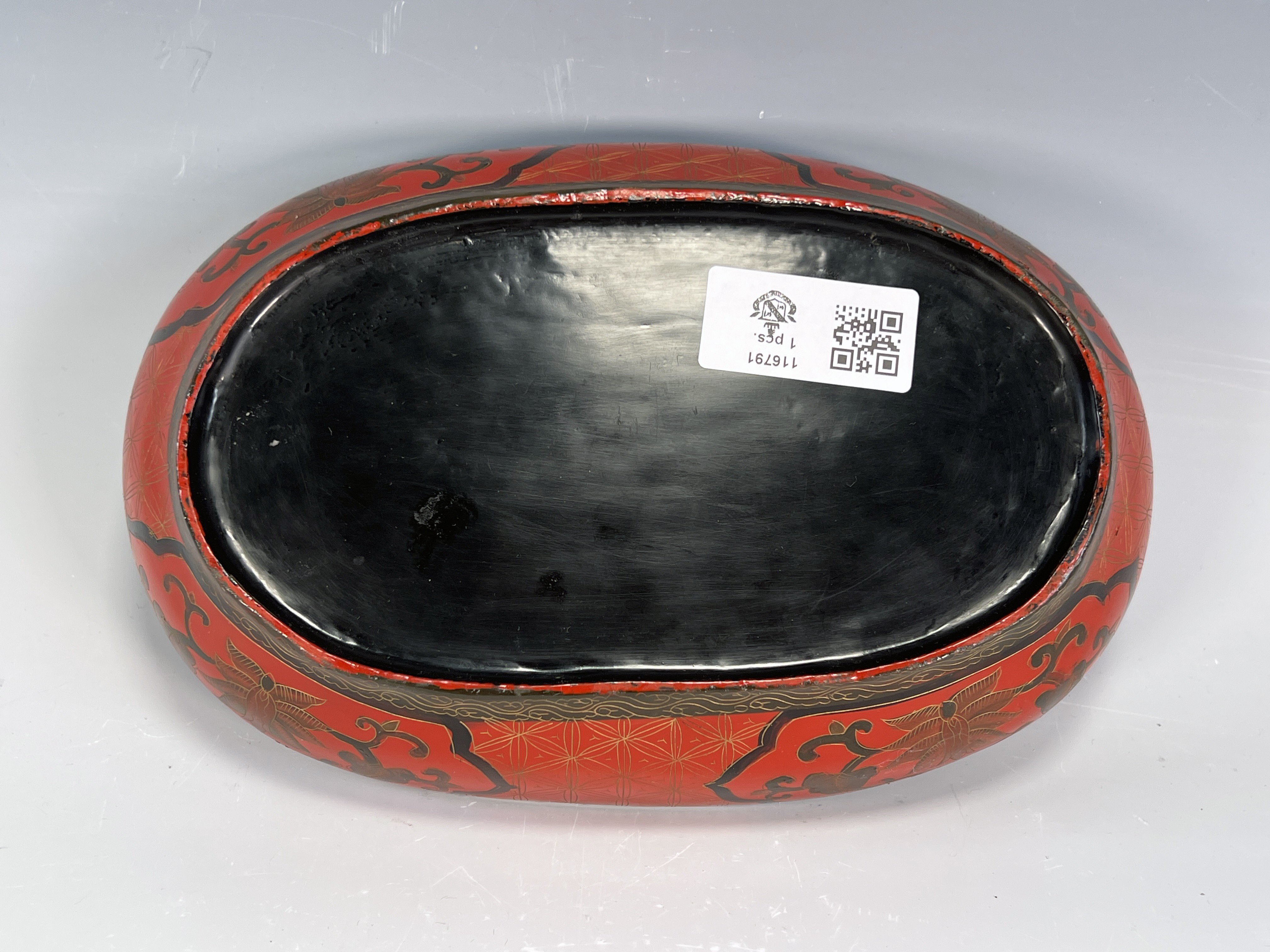 Chinese Lacquer Dragon Box image 4