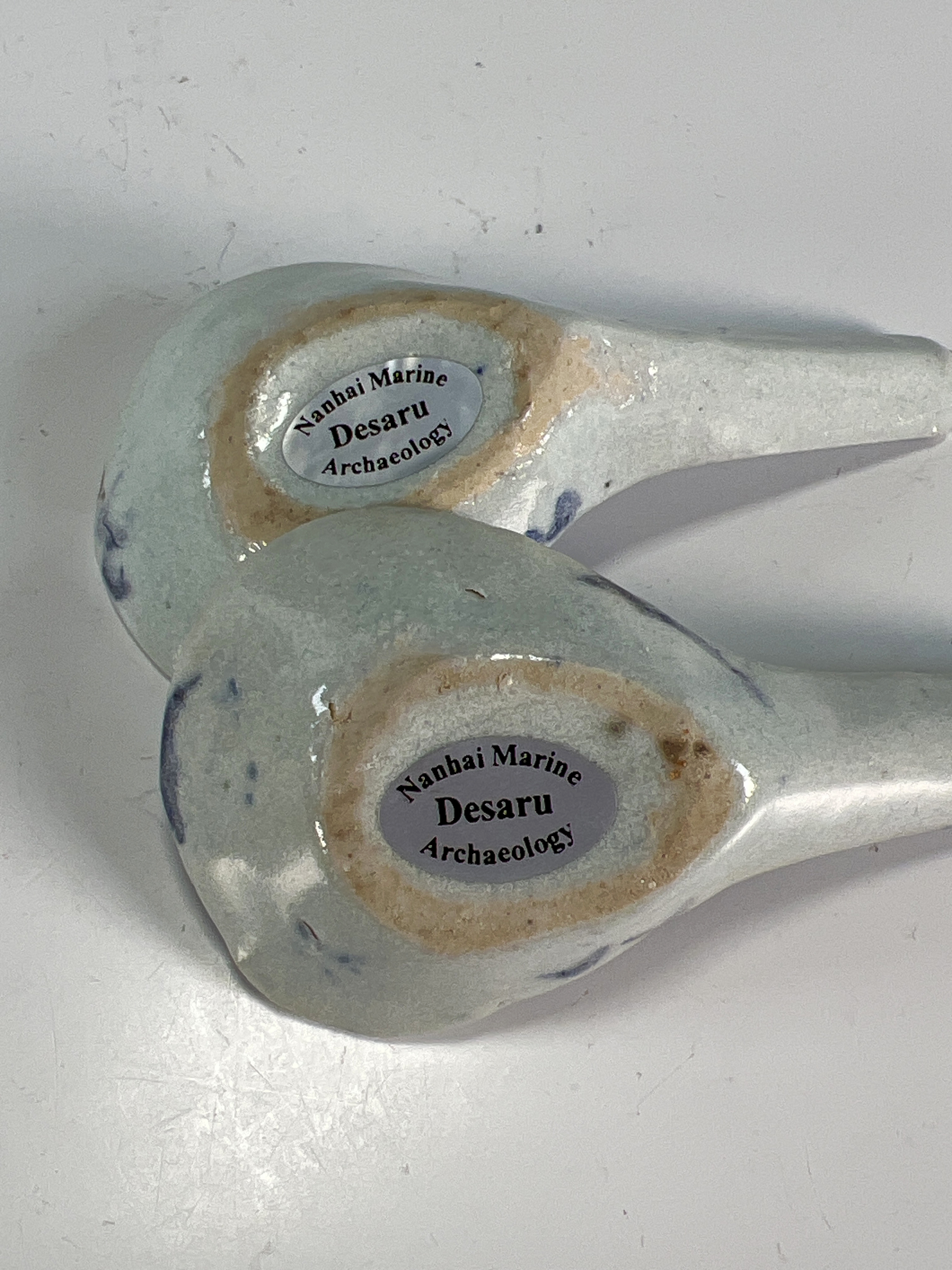 Elegant Pair Of Antique Chinese Porcelain Soup Spoons image 3