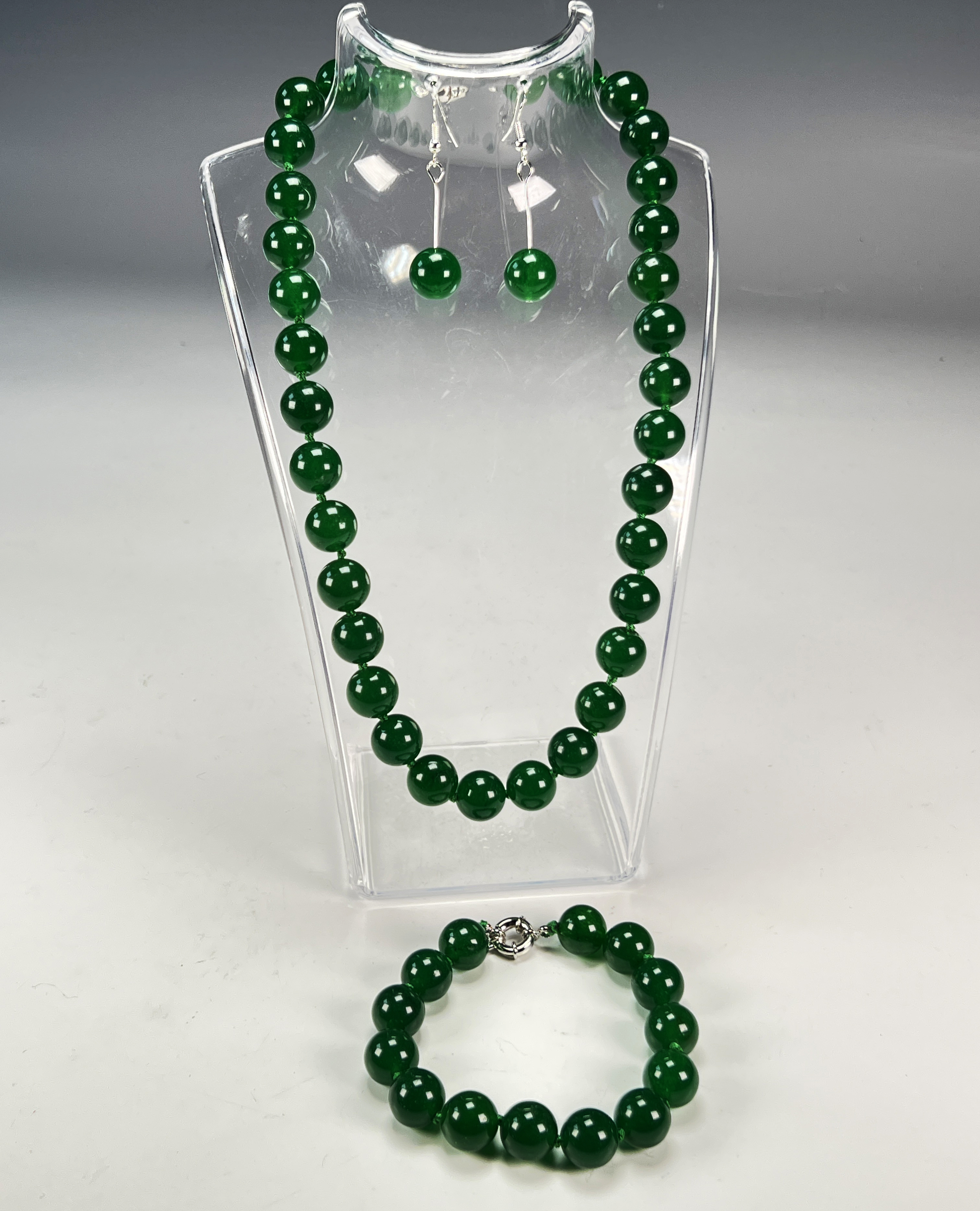 Emerald Green Colored Jade Jewelry Set image 1