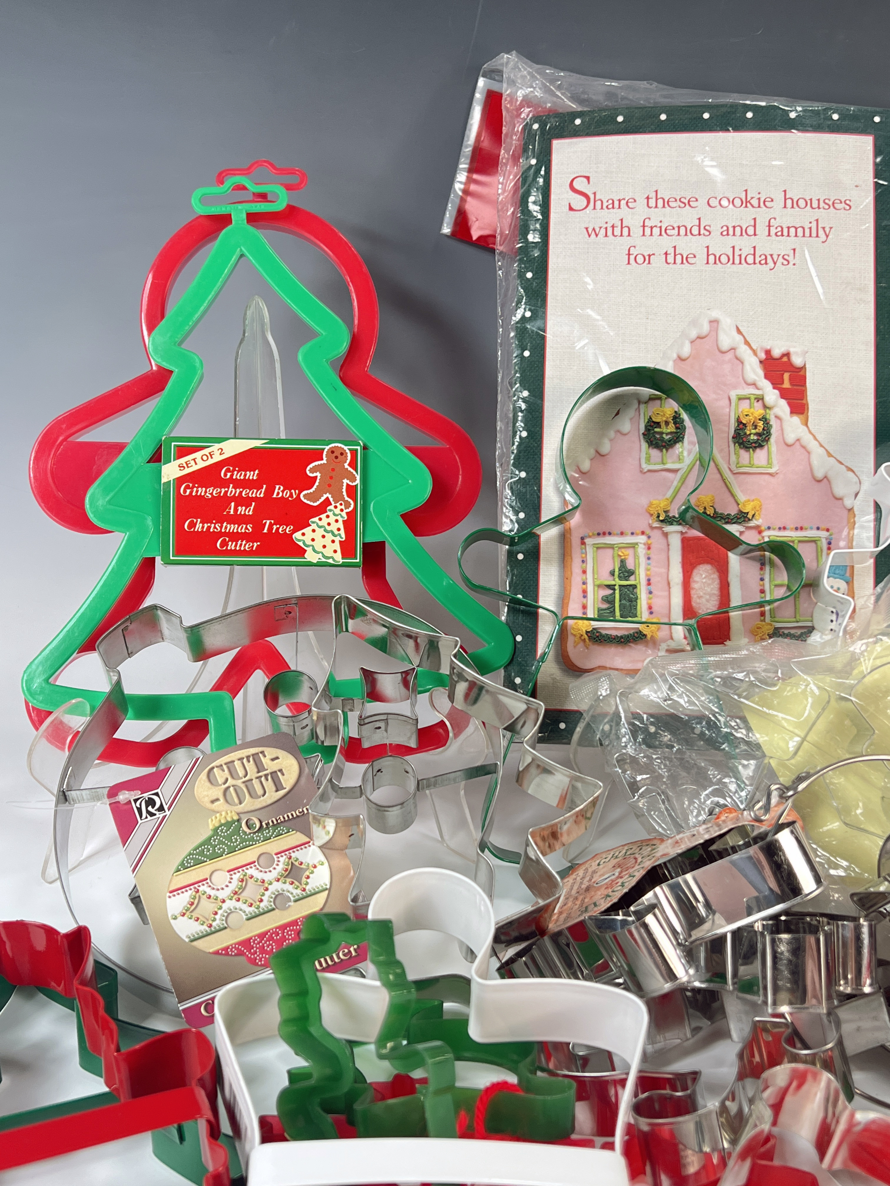Large Lot Of Loose Christmas Cookie Cutters image 2