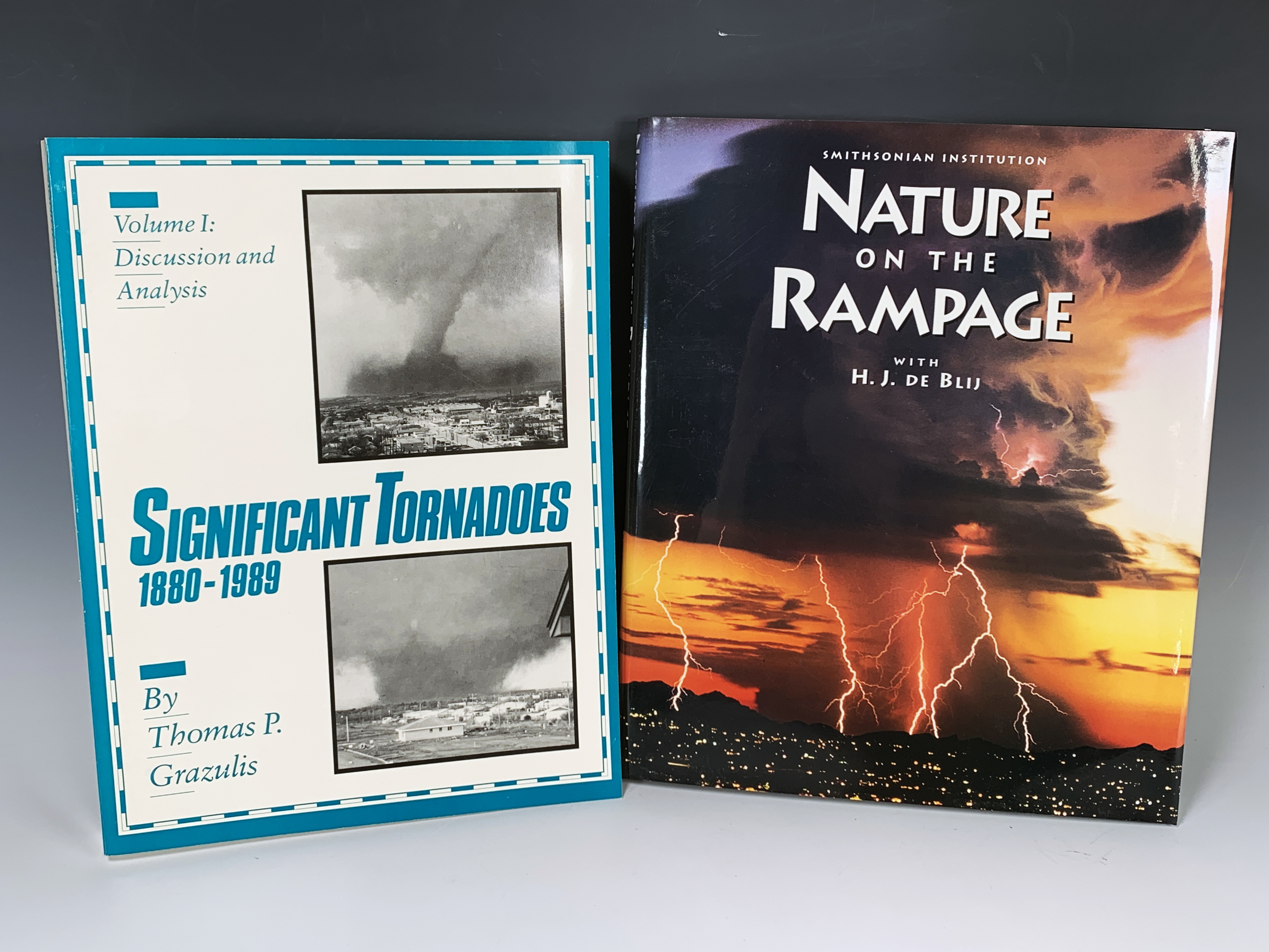Significant Tornadoes 1880 - 1989 & Nature On The Rampage Weather Books image 1