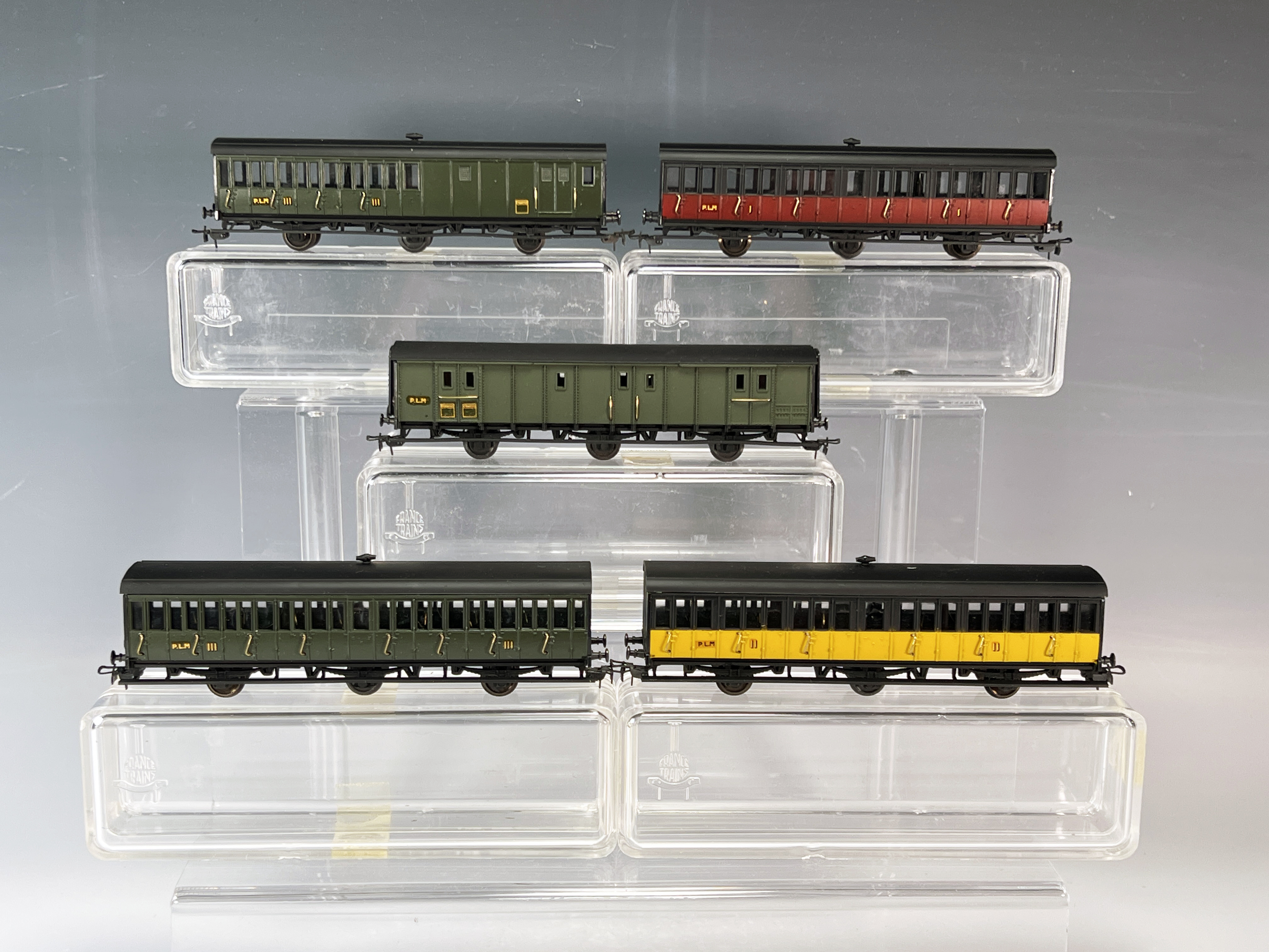 5 France Trains In Plastic Cases image 1