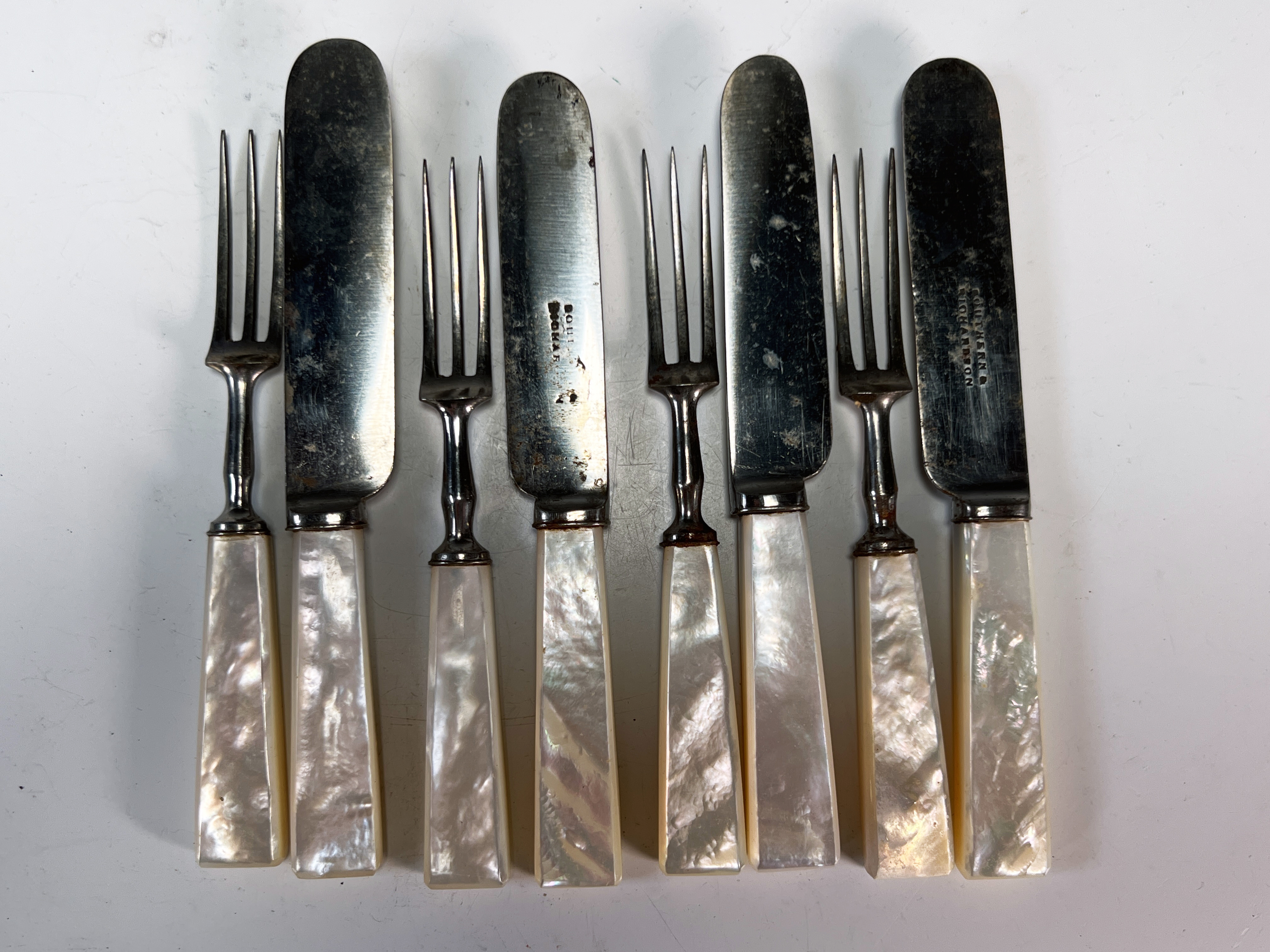 Southern & Richardson Mother Of Pearl Handled Utensils image 2