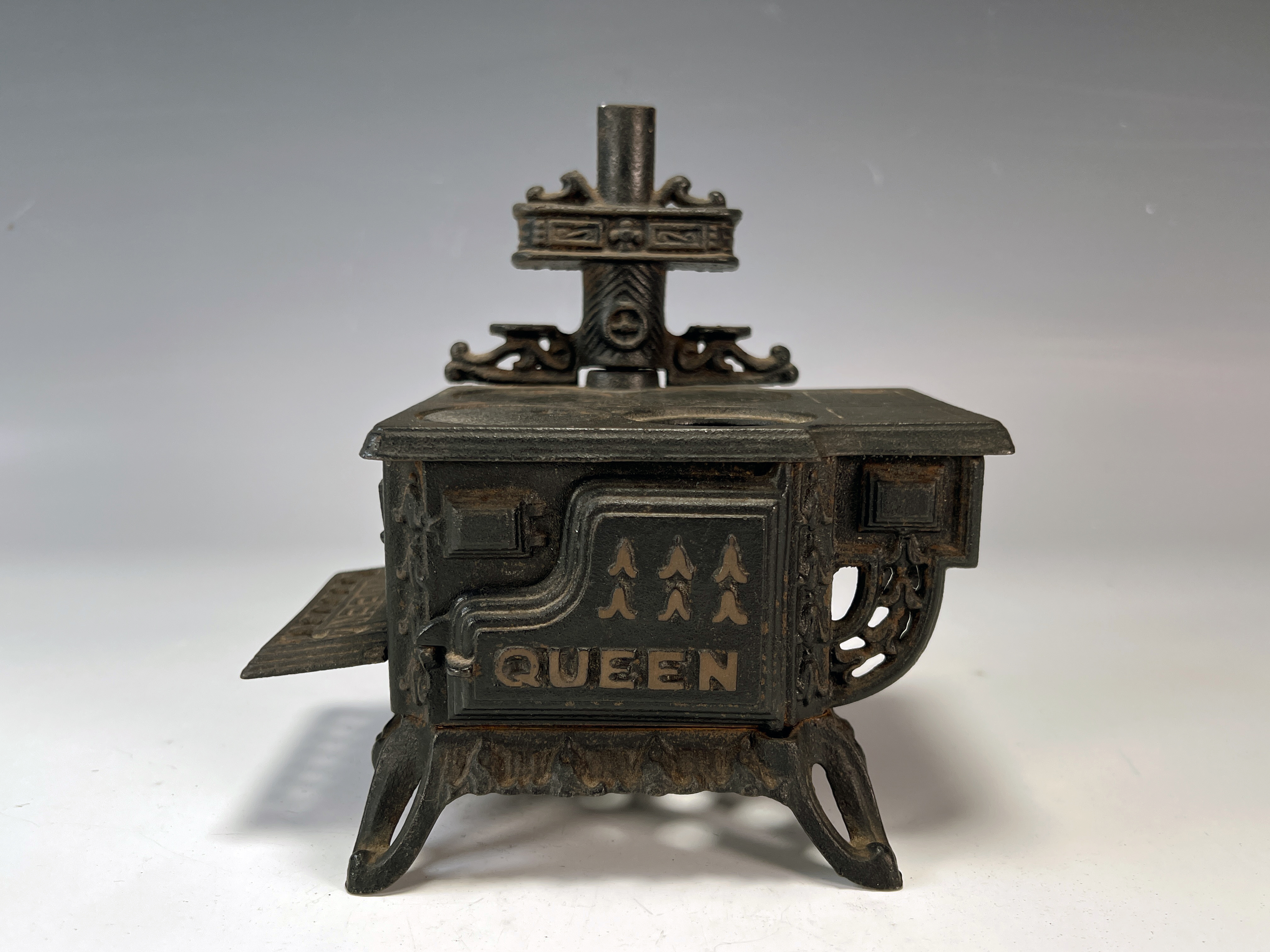Vintage Miniature Queen Cast Iron Toy Stove image 1