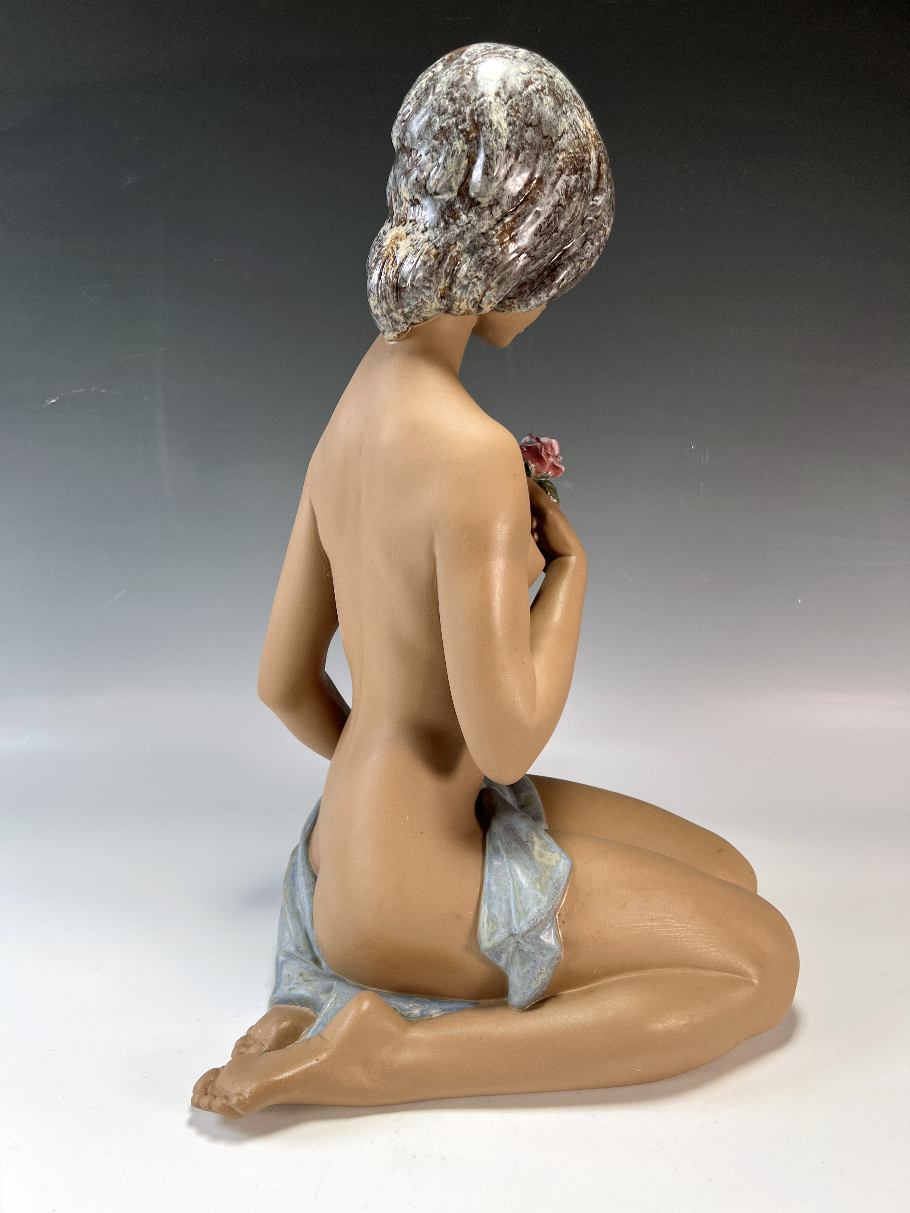 Lladro Gres Finish Nude With Rose Figure 3517 image 4