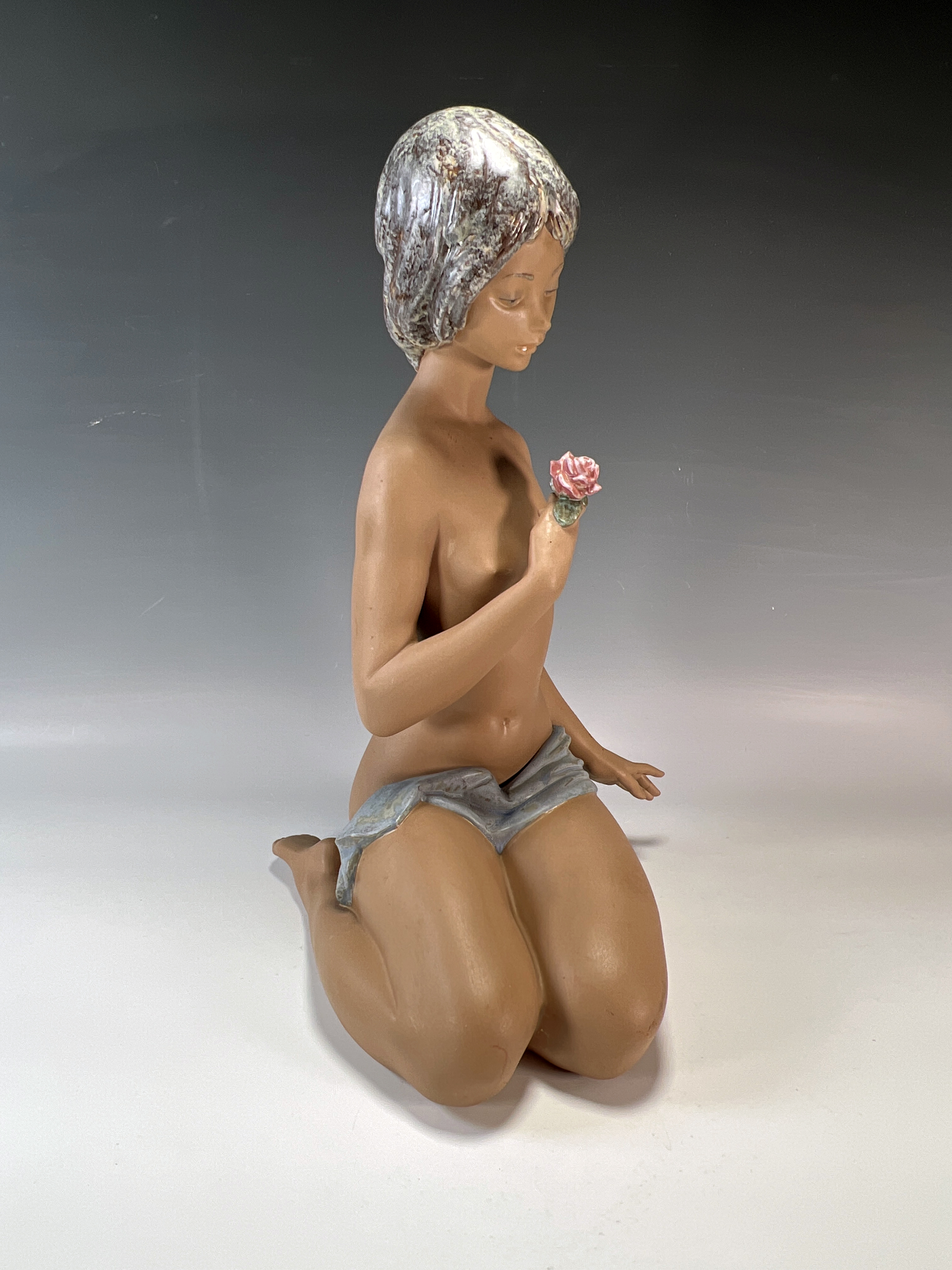 Lladro Gres Finish Nude With Rose Figure 3517 image 5