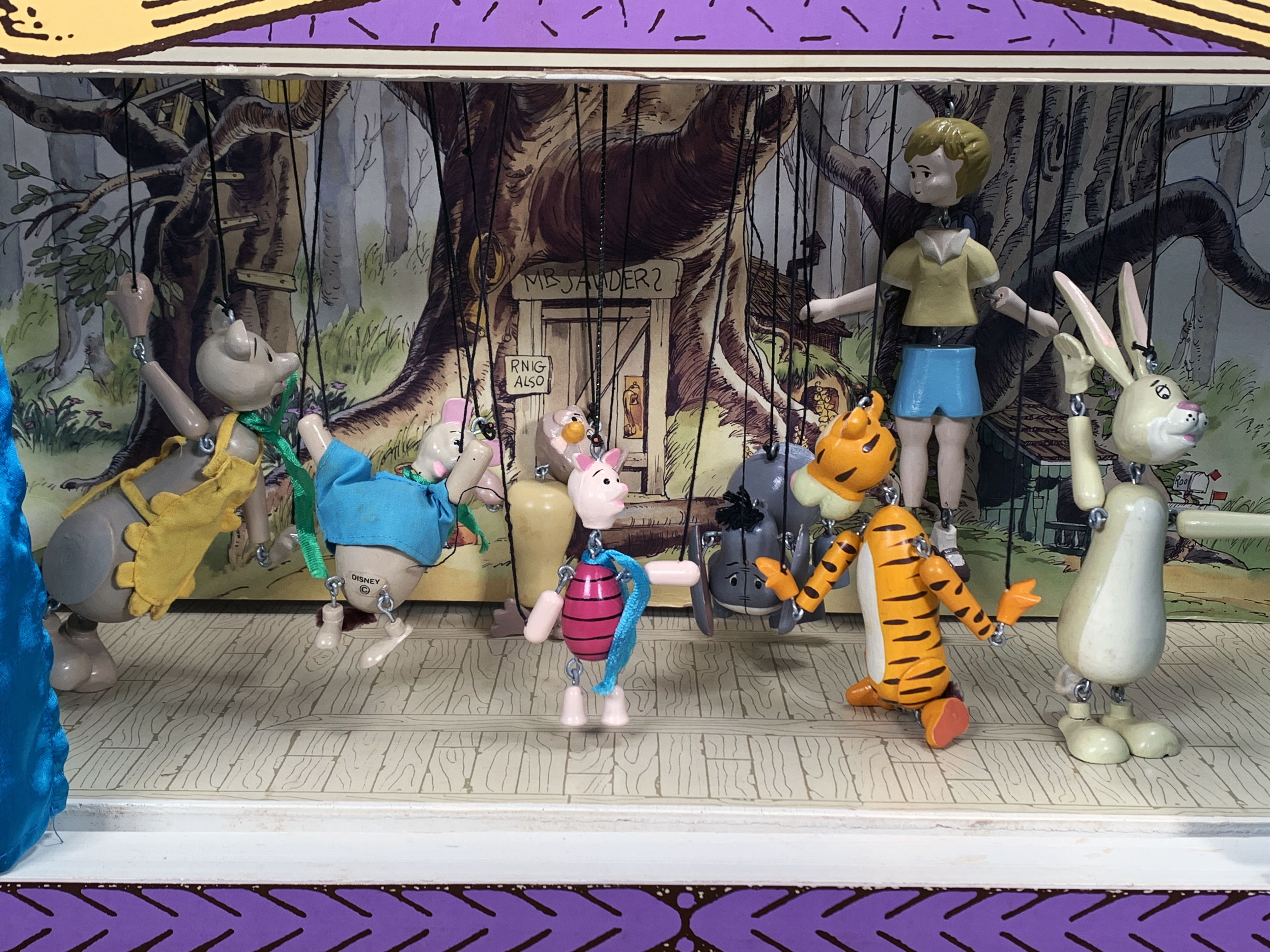 Disney Magic Puppet Theater And Marionettes image 2